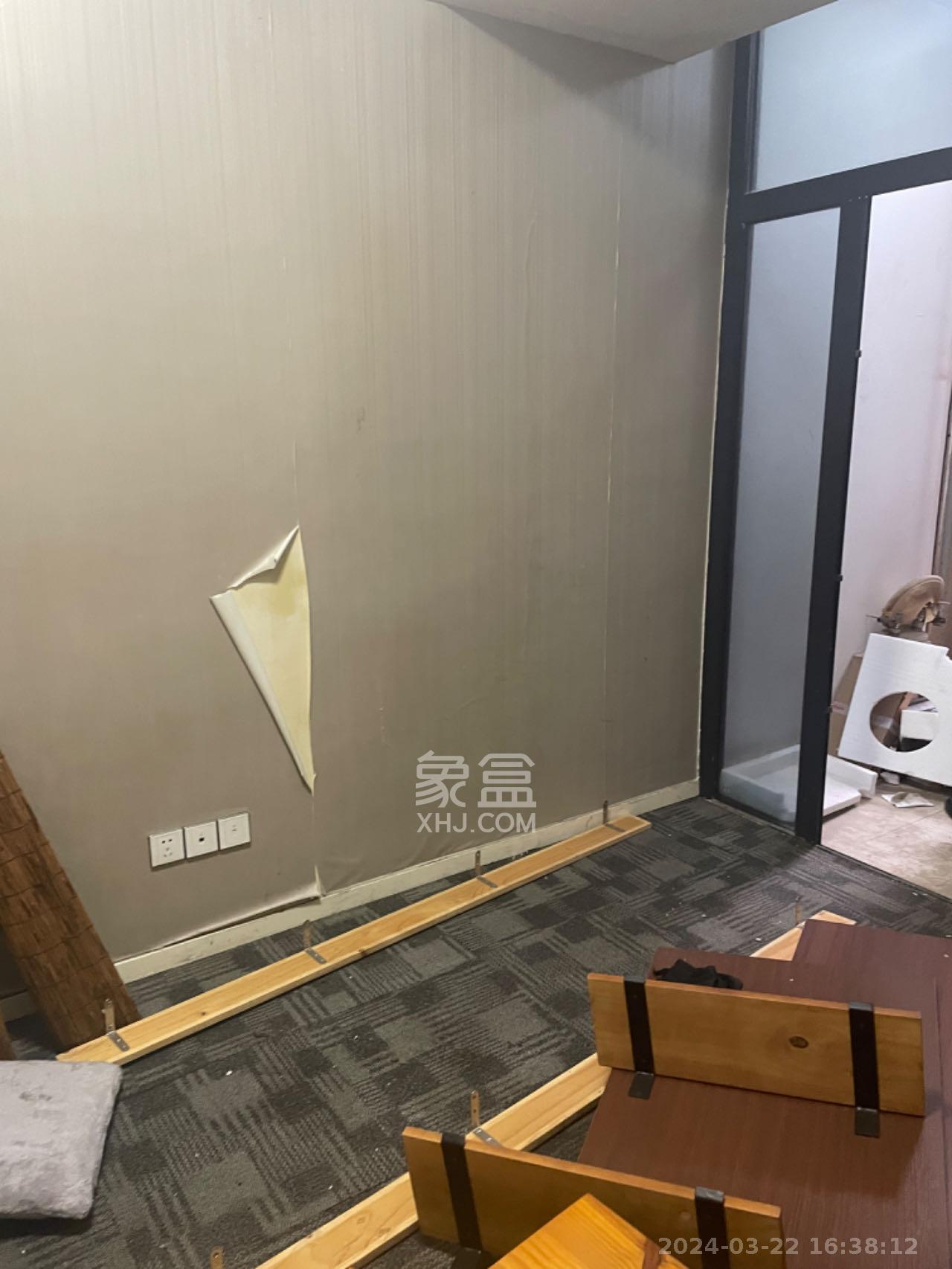 德思勤城市广场（宝格丽公寓）  2室1厅1卫   4000.00元/月室内图