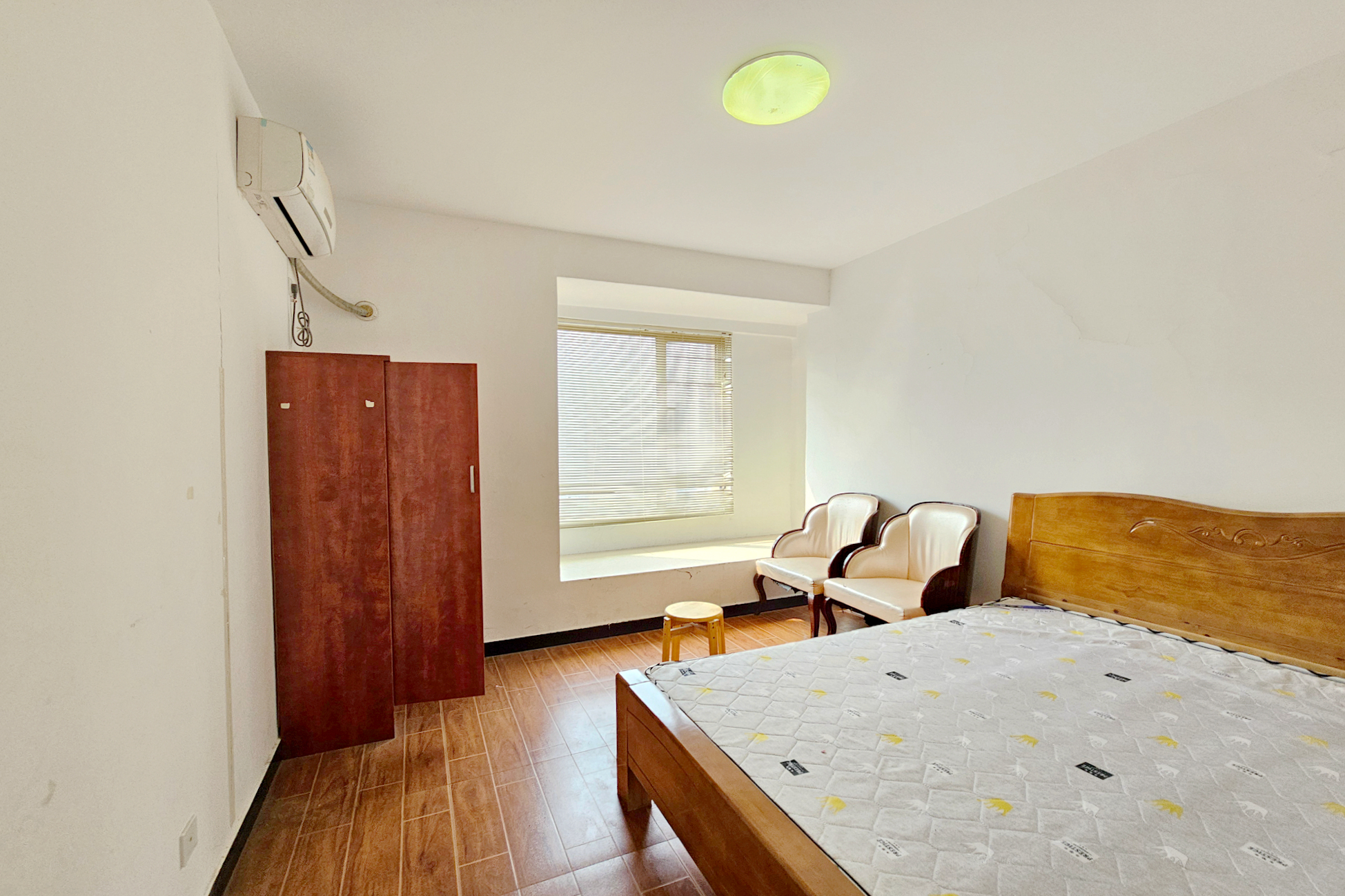 新华都万家城 2室1厅1卫 70.0万 新华都万家城 2室1厅1卫 70.0万卧室