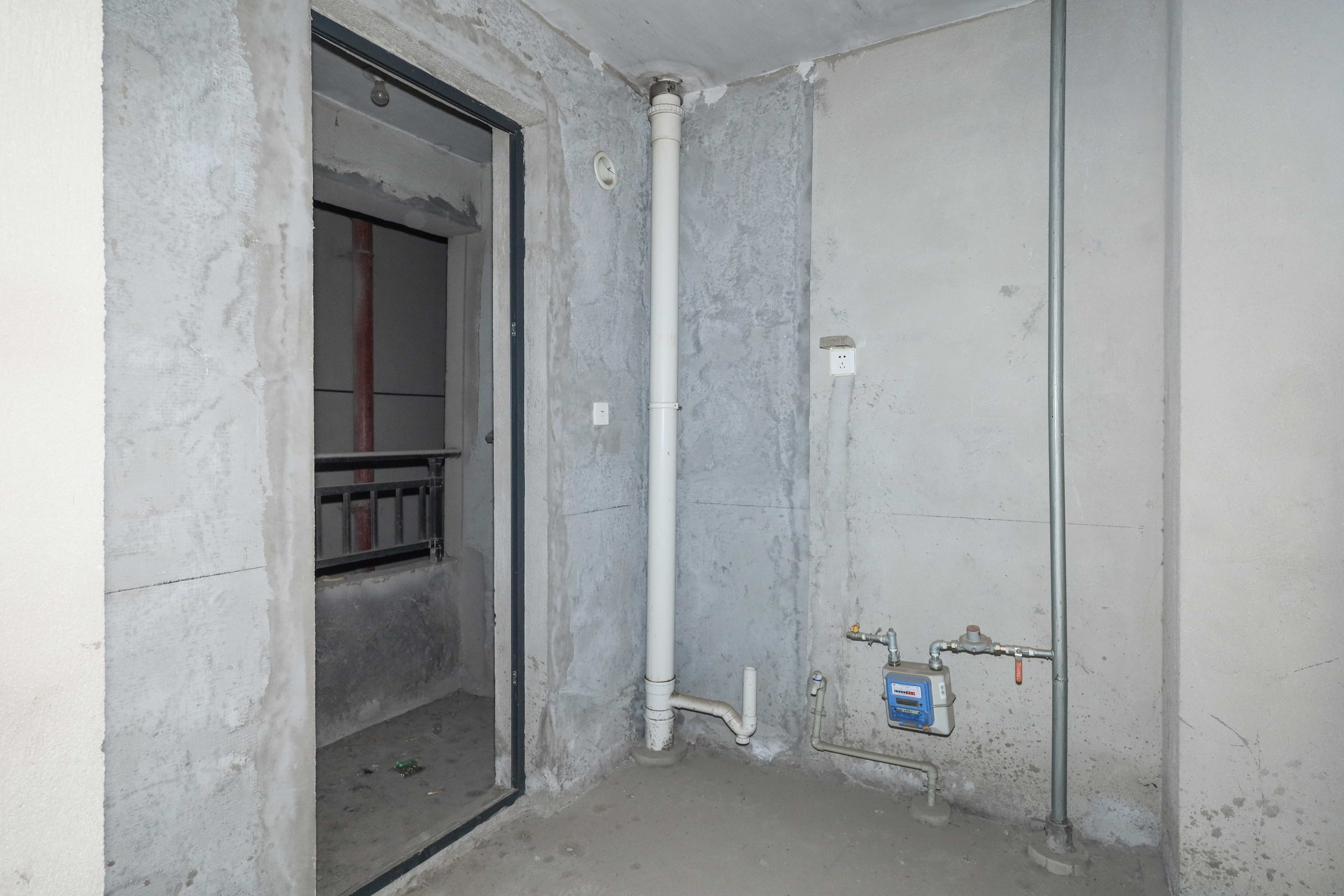 中国铁建梅溪青秀一期  2室2厅1卫   96.00万厨房