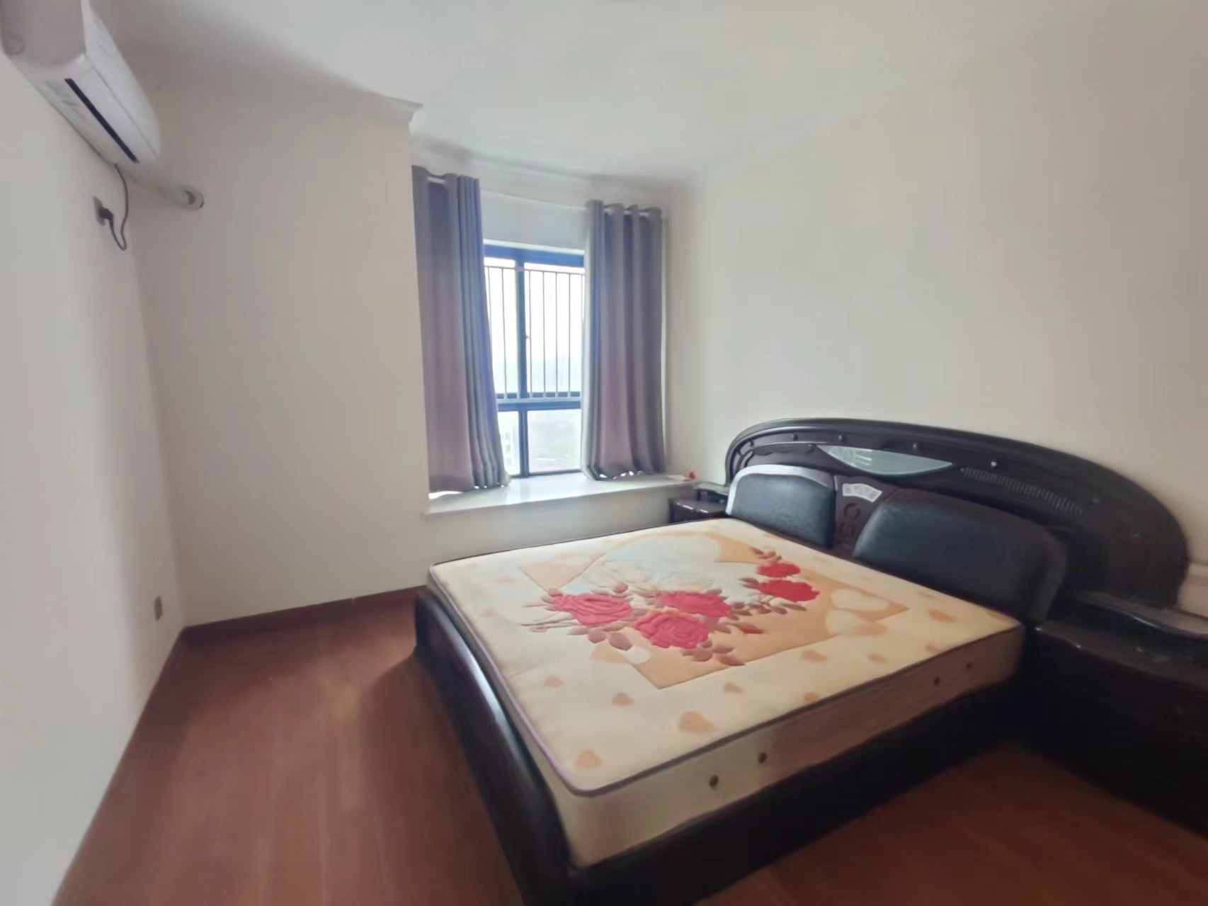 西郡佳园 2室2厅1卫 65.0万 西郡佳园 2室2厅1卫 65.0万室内图