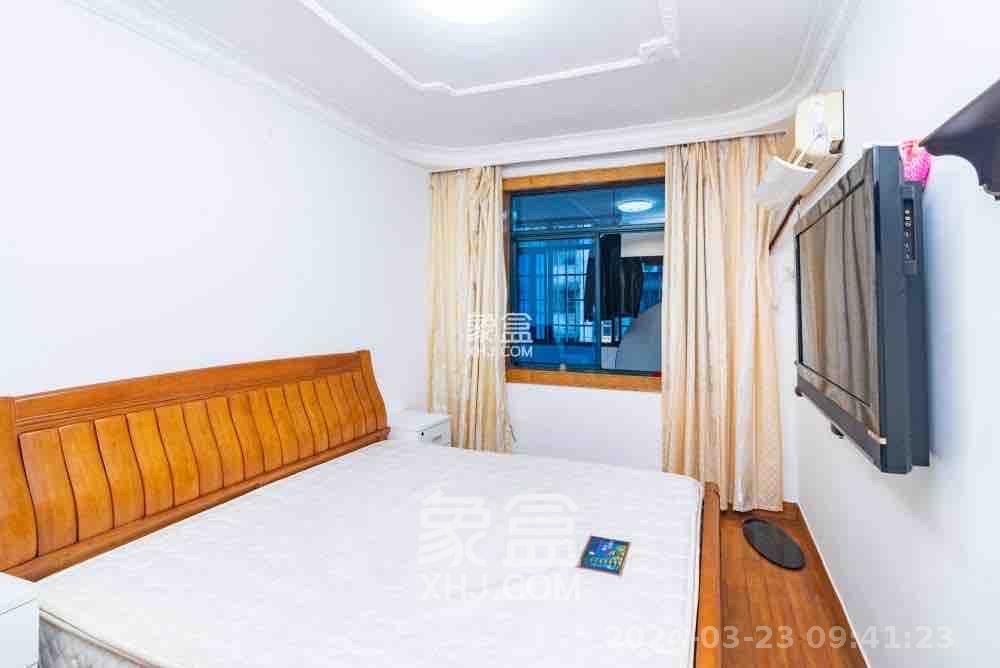 四方坪教师村  3室2厅1卫   1600.00元/月室内图