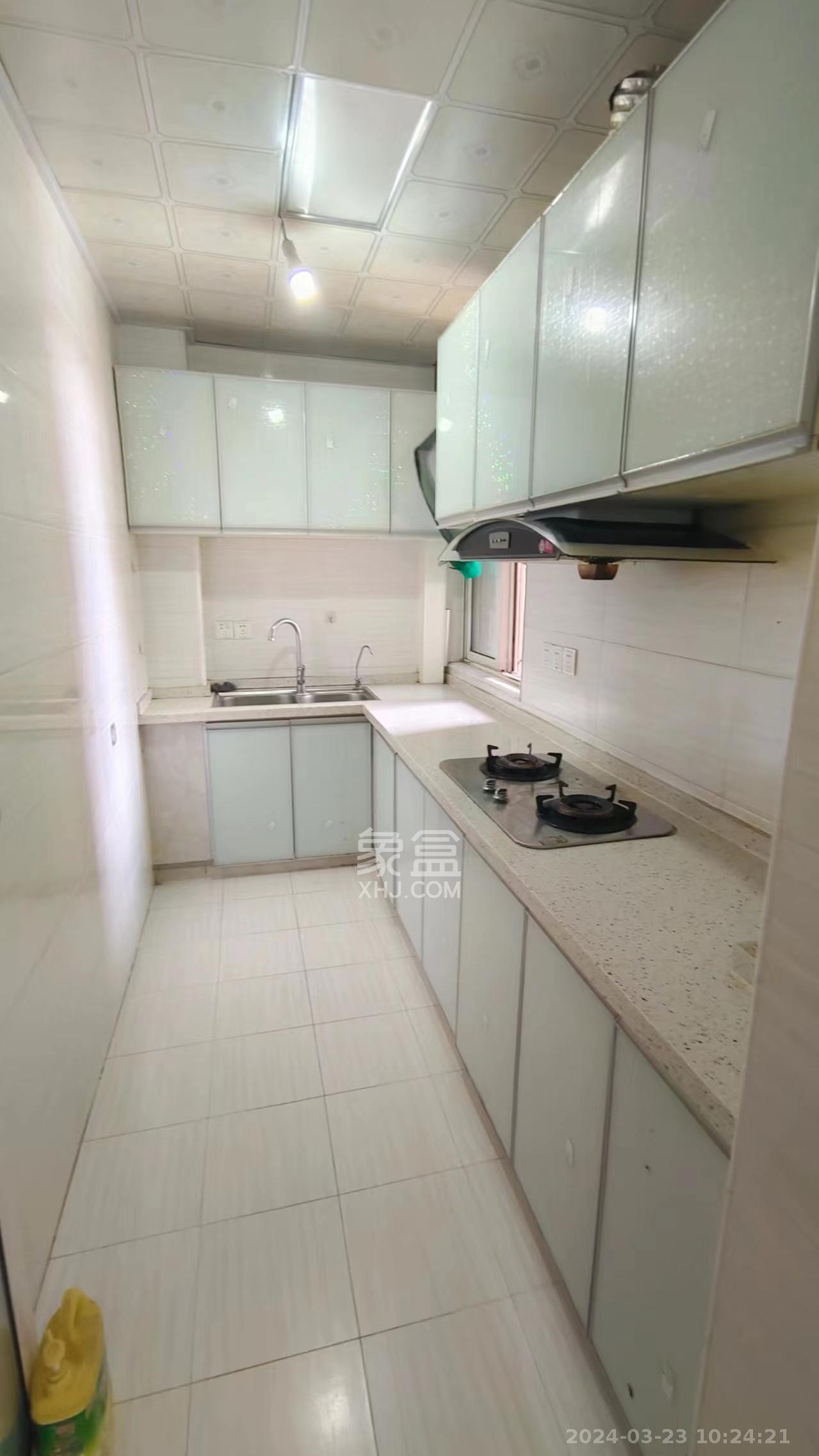 东门尚苑  2室2厅1卫   1400.00元/月室内图1