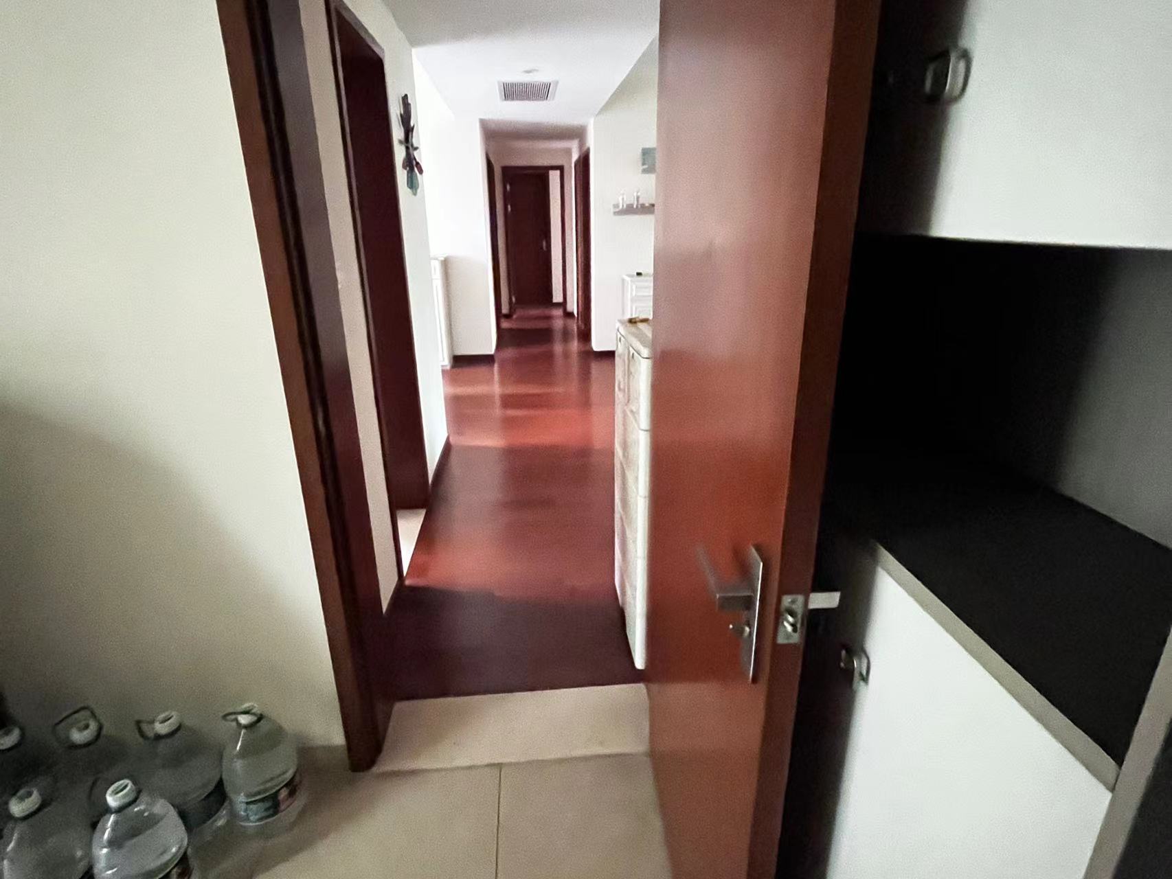 晋合湘水湾三期  4室2厅2卫    123.0万室内图