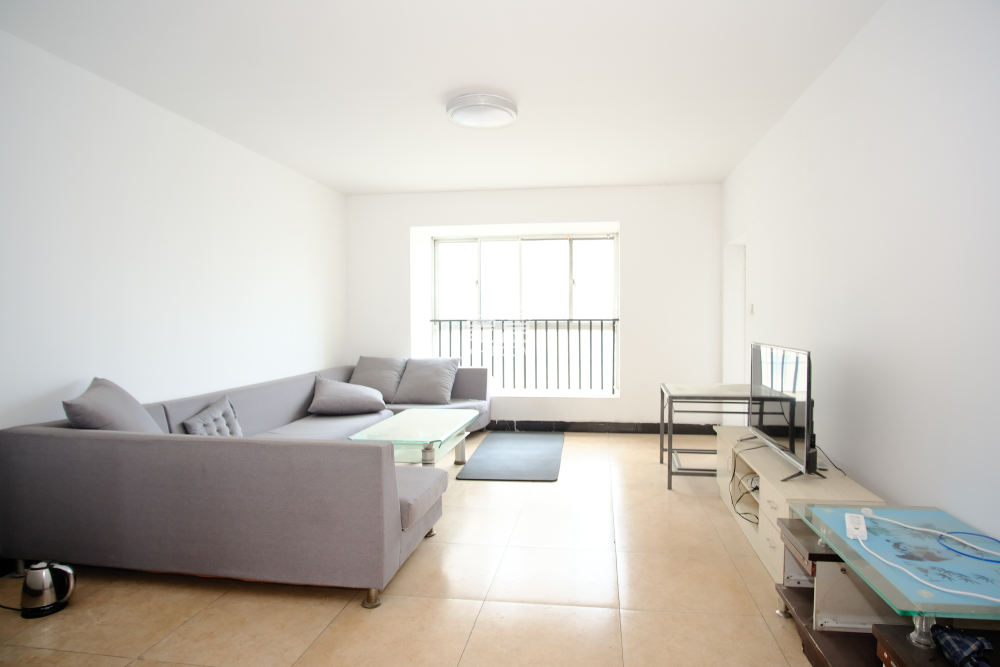 红树湾  4室2厅2卫    70.0万