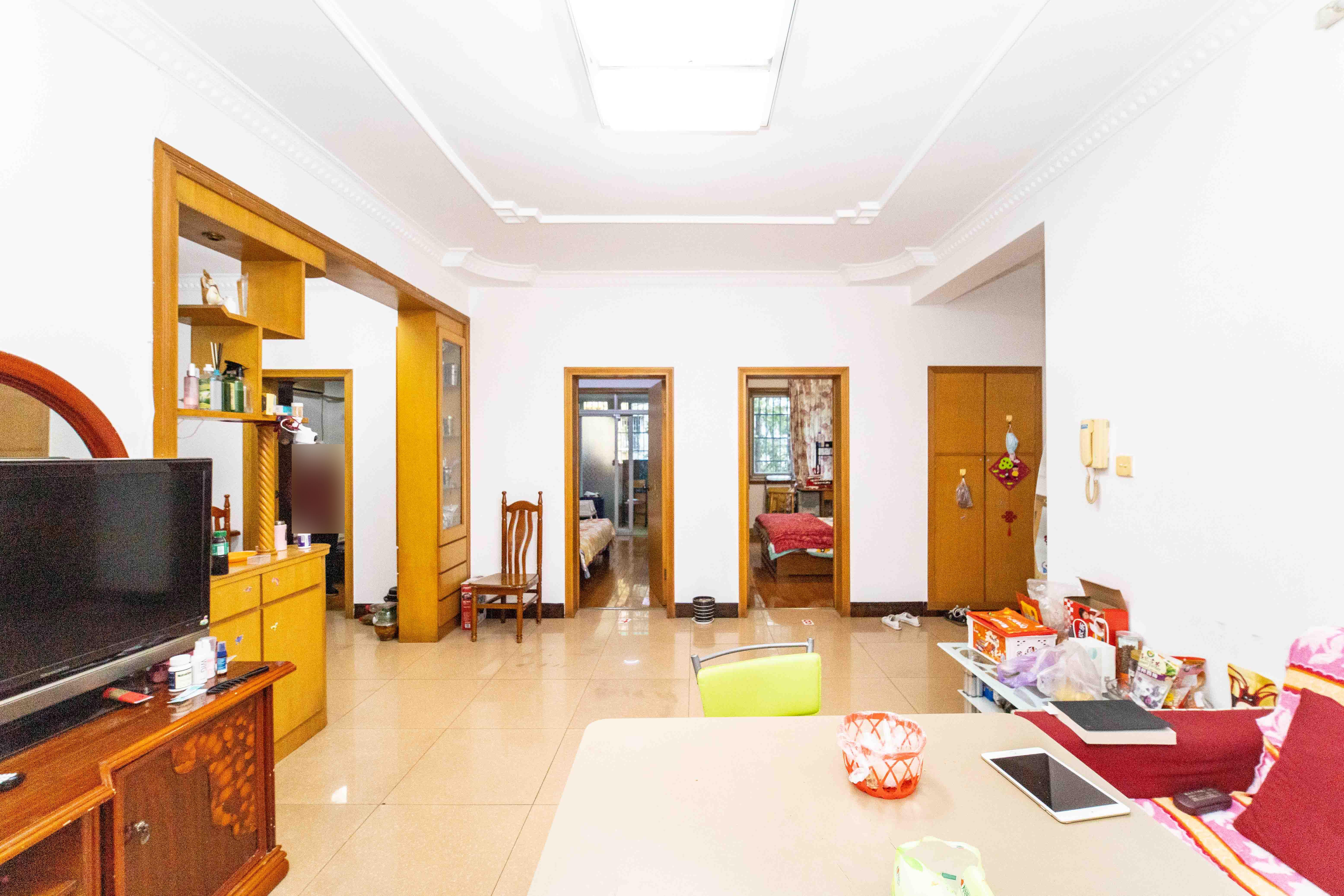 芙蓉区政府机关宿舍 3室2厅1卫 71.0万 芙蓉区政府机关宿舍 3室2厅1卫 71.0万客厅