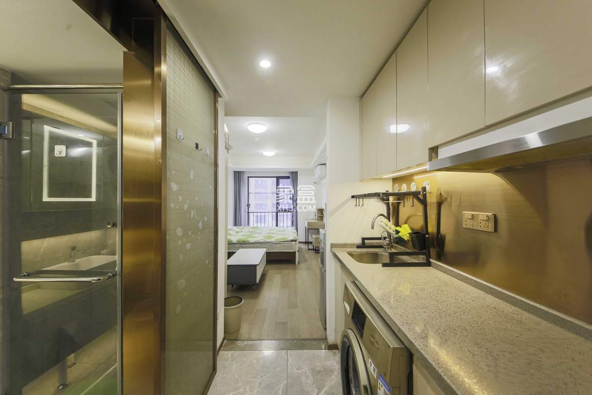 旭辉华宇南宸府  1室1厅1卫    19.5万 旭辉华宇南宸府  1室1厅1卫    19.5万厨房