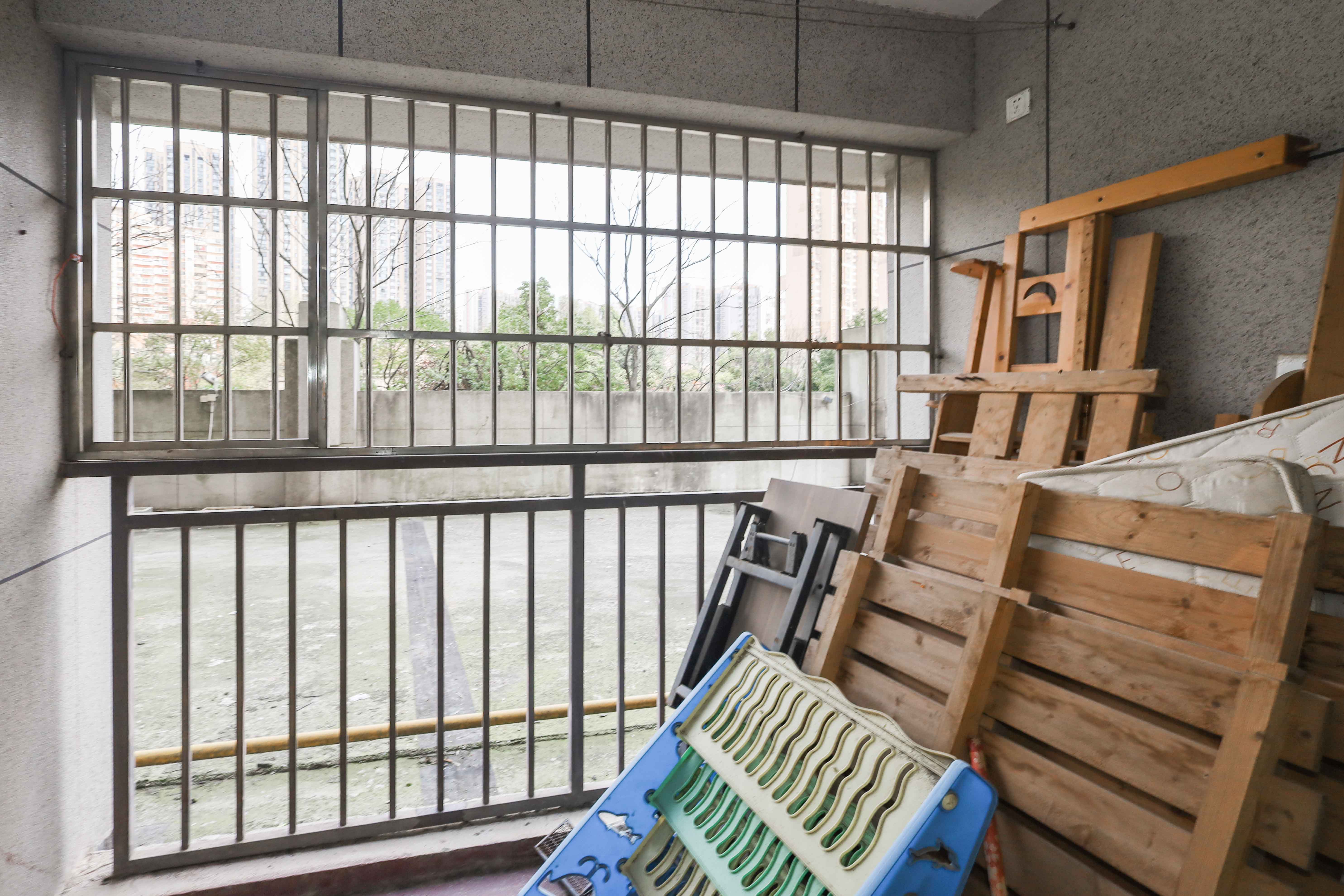 旭辉御府  3室2厅2卫   187.00万阳台