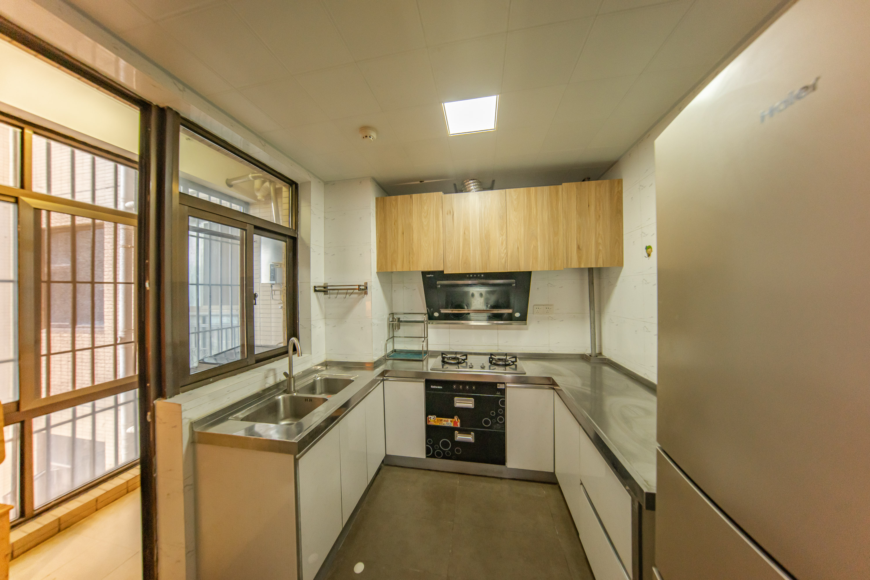 江山帝景哈佛 3室2厅1卫 80.0万 江山帝景哈佛 3室2厅1卫 80.0万厨房