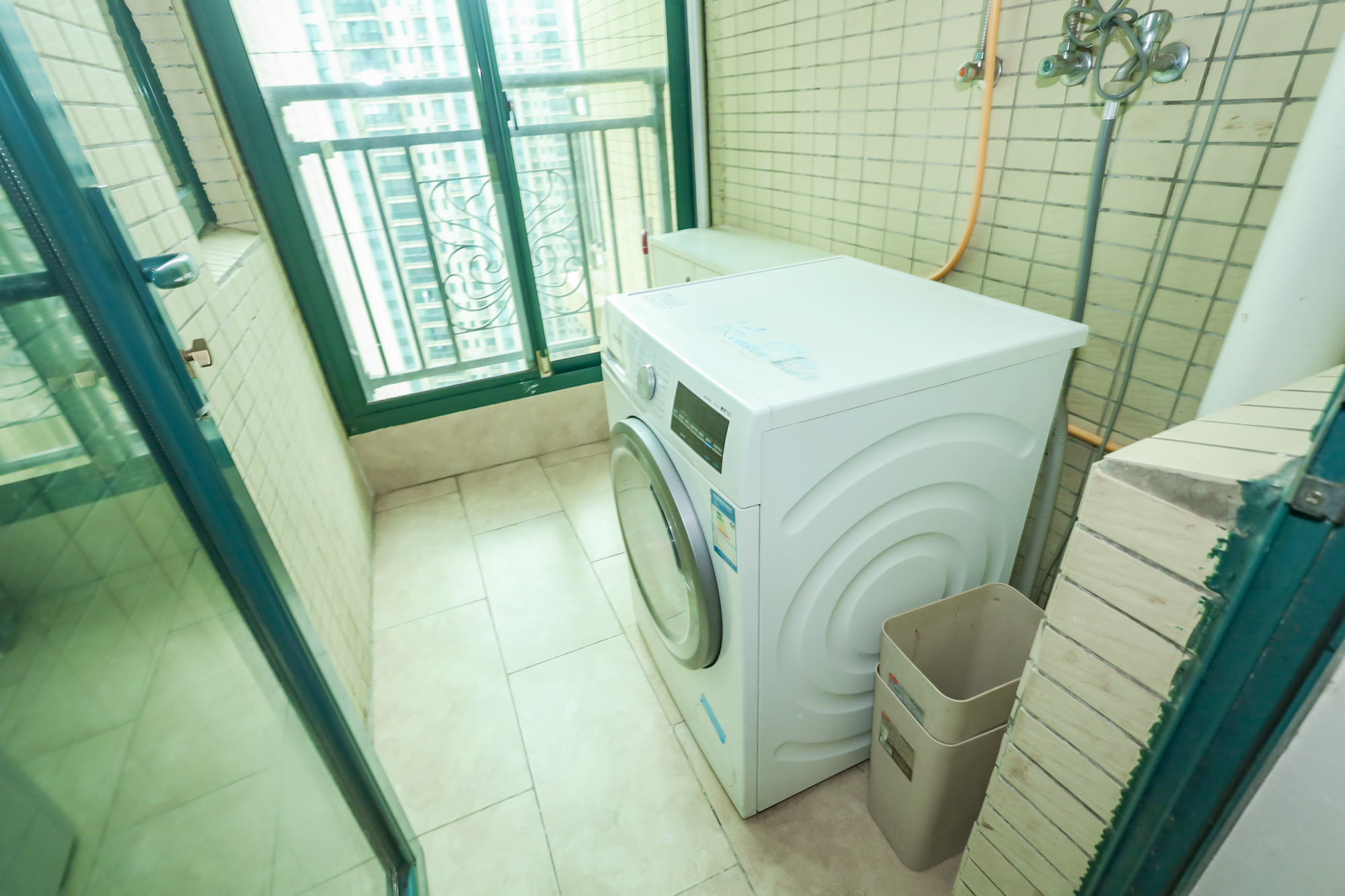 恒大御景湾  3室2厅2卫   160.00万其他