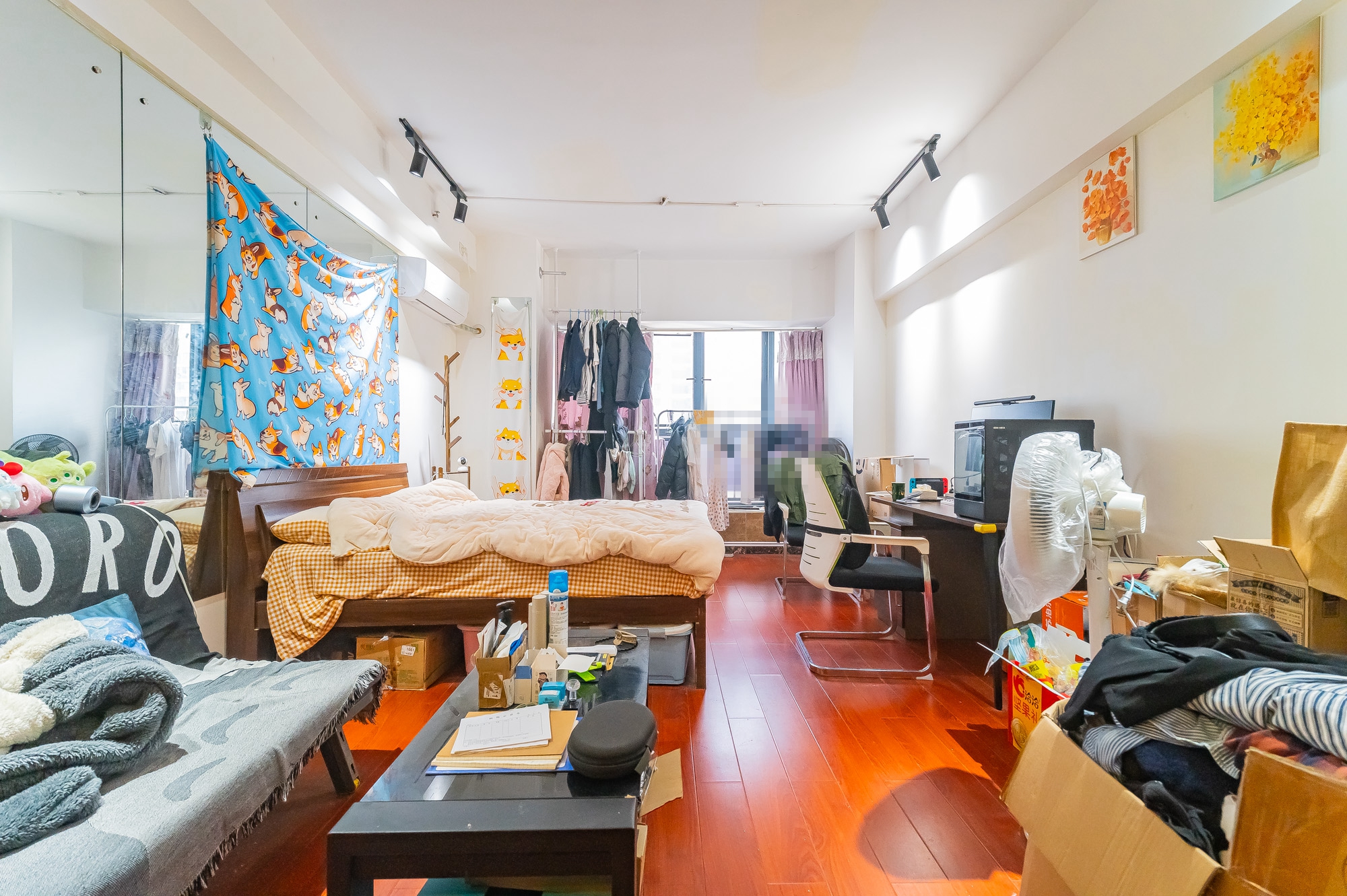 方略城市广场 1室1厅1卫 29.88万 方略城市广场 1室1厅1卫 29.88万客厅