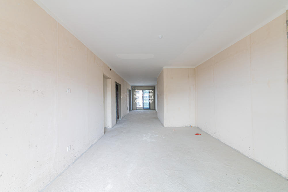 北辰中央公园辰玺洋房区  4室2厅2卫    215.0万