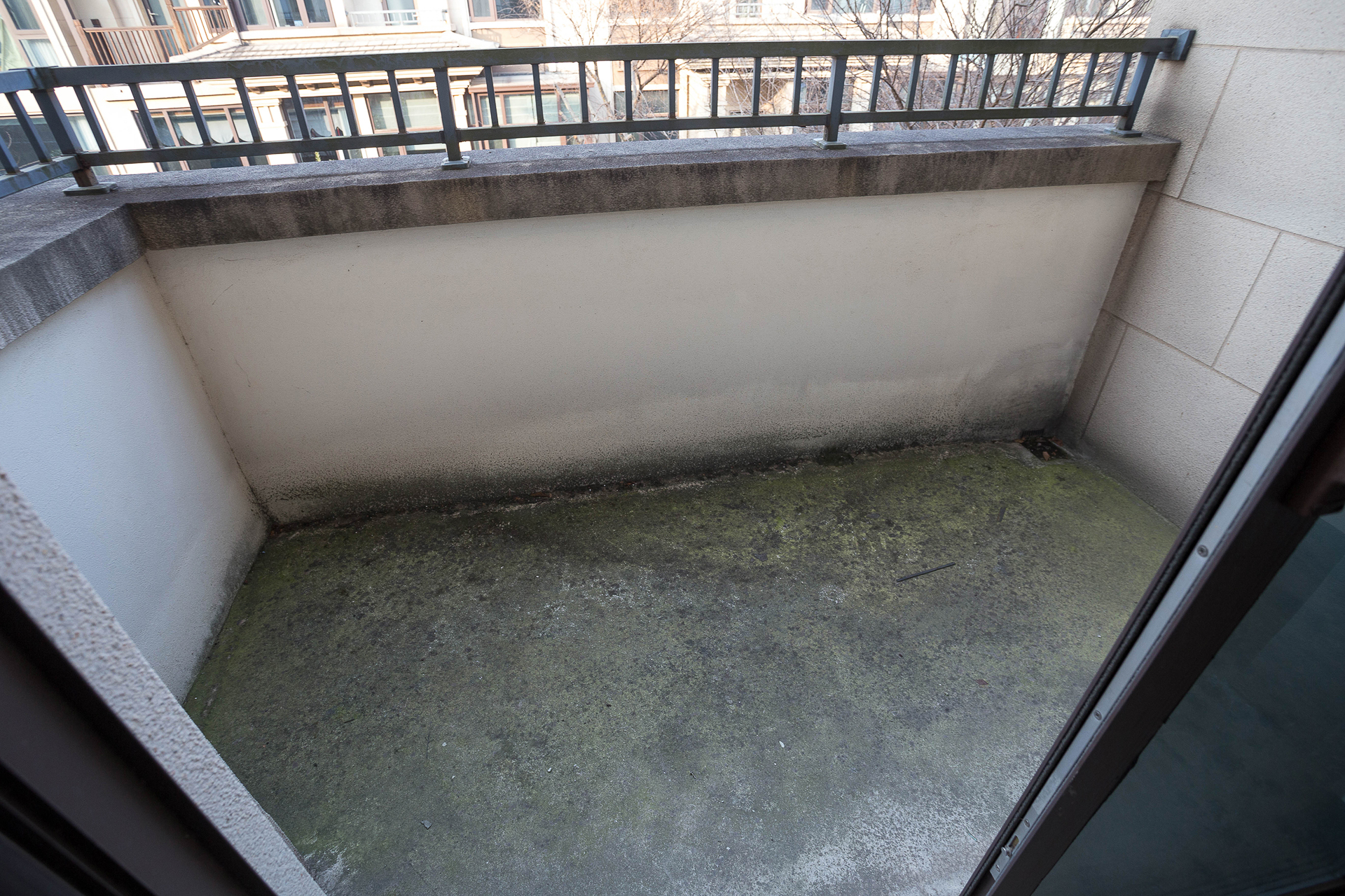 龙湖湘风原著(龙湖湘风星城)  4室2厅2卫    300.0万 龙湖湘风原著(龙湖湘风星城)  4室2厅2卫    300.0万阳台