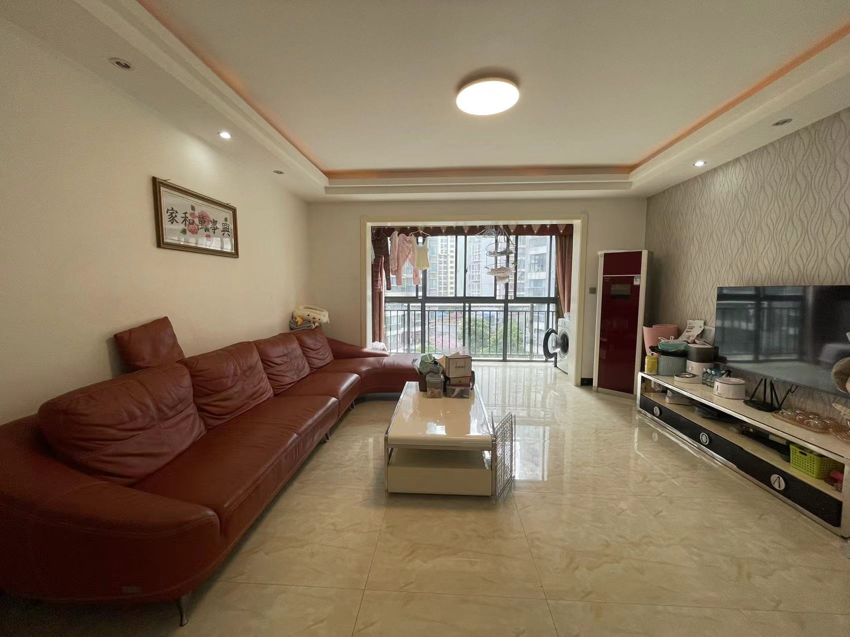 城市风景 4室2厅2卫 69.8万 城市风景 4室2厅2卫 69.8万室内图