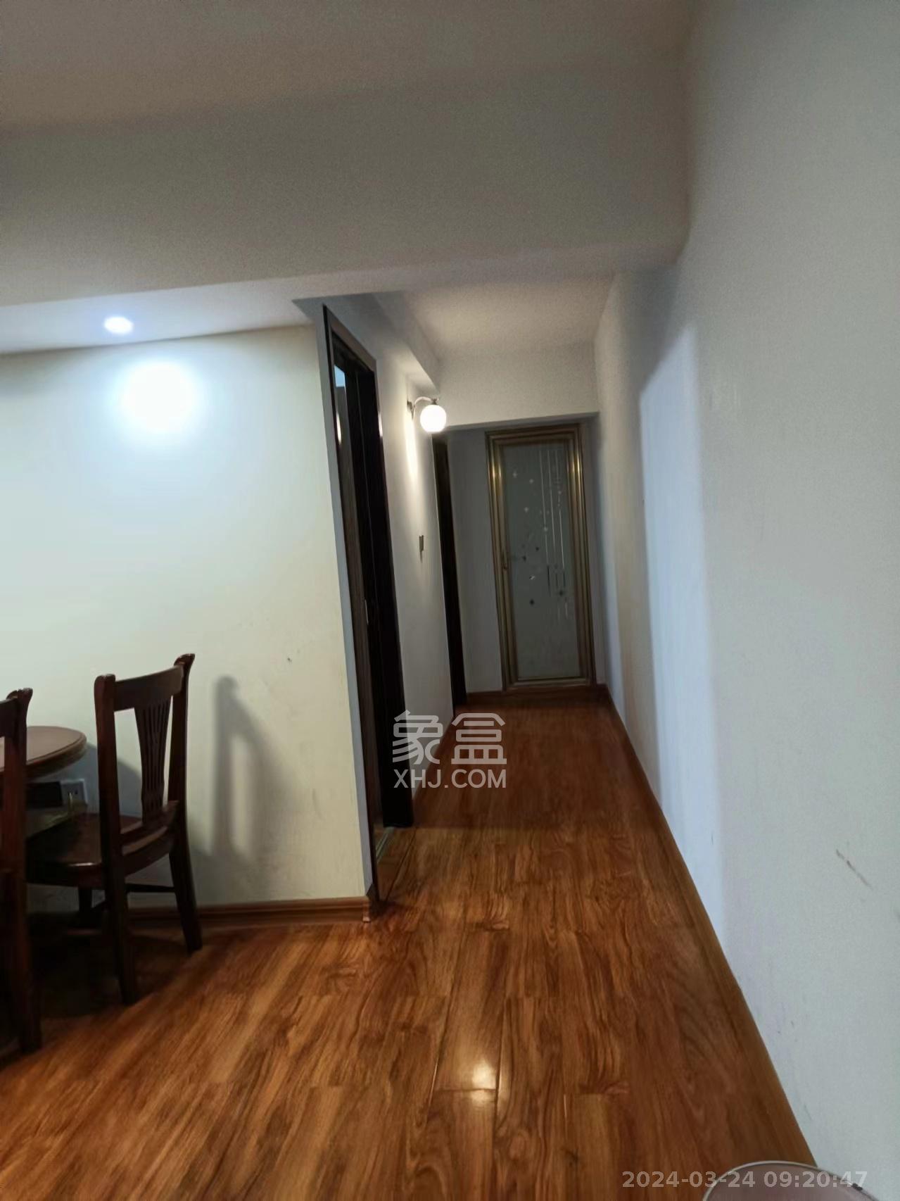 建鑫二期  3室2厅1卫   1100.00元/月室内图1
