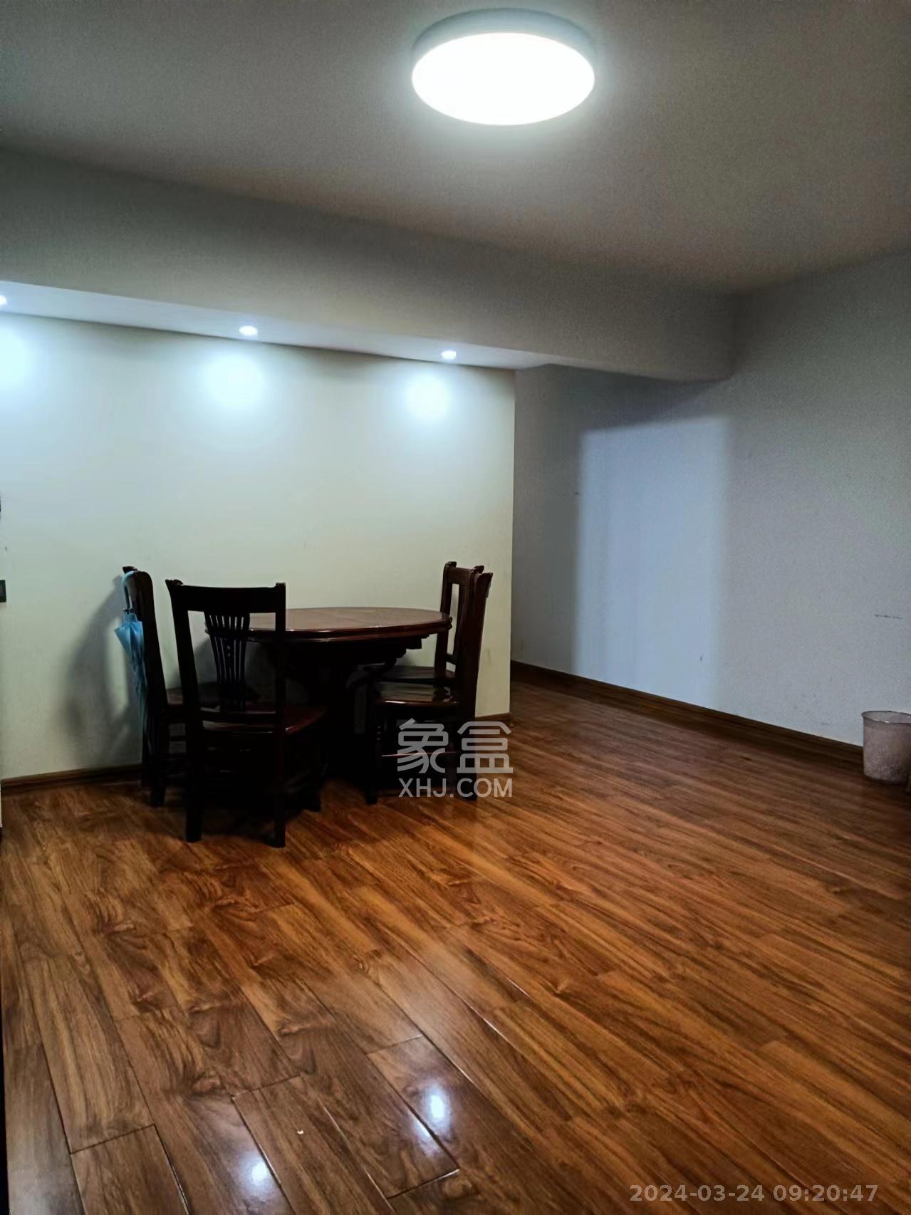 建鑫二期  3室2厅1卫   1100.00元/月室内图