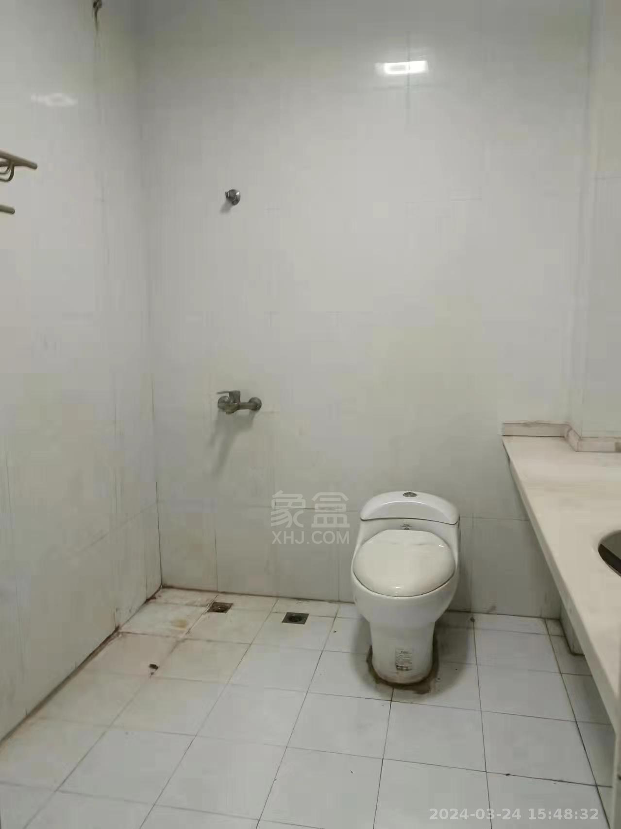 长江商务大厦  1室1厅1卫   750.00元/月室内图