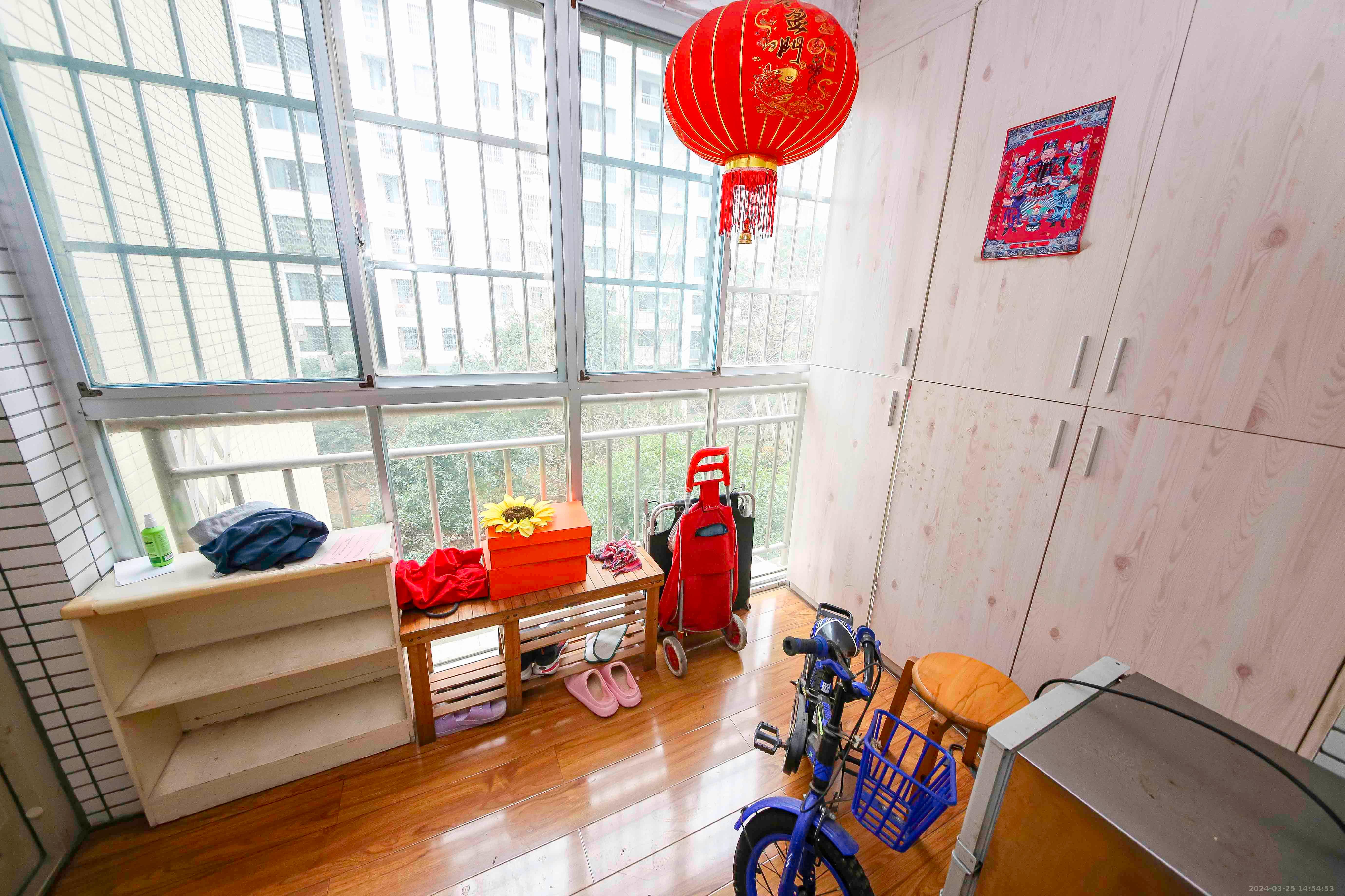 满庭芳小区  3室2厅2卫   2600.00元/月室内图