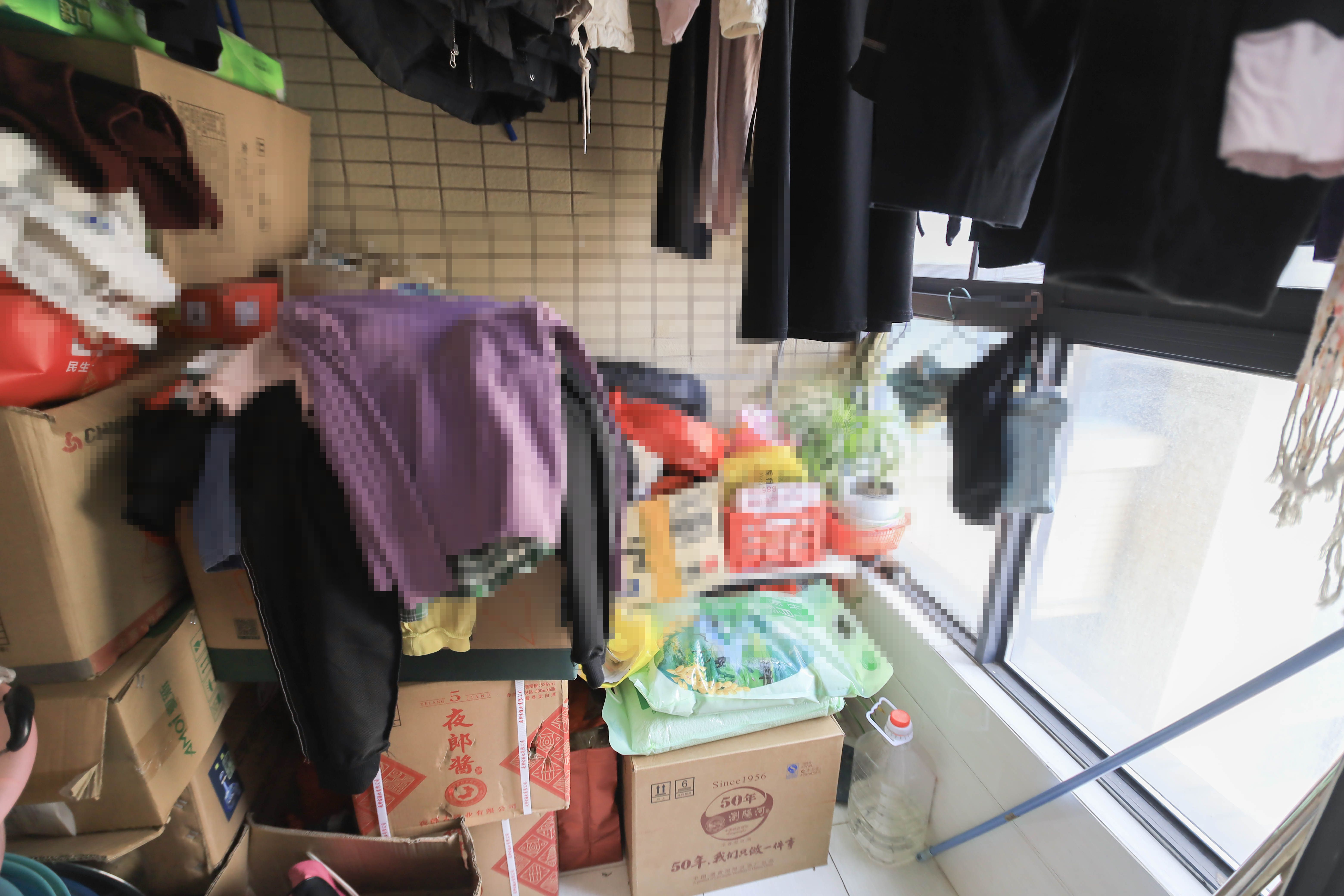 长房半岛蓝湾（观山月）  3室2厅1卫   95.00万阳台