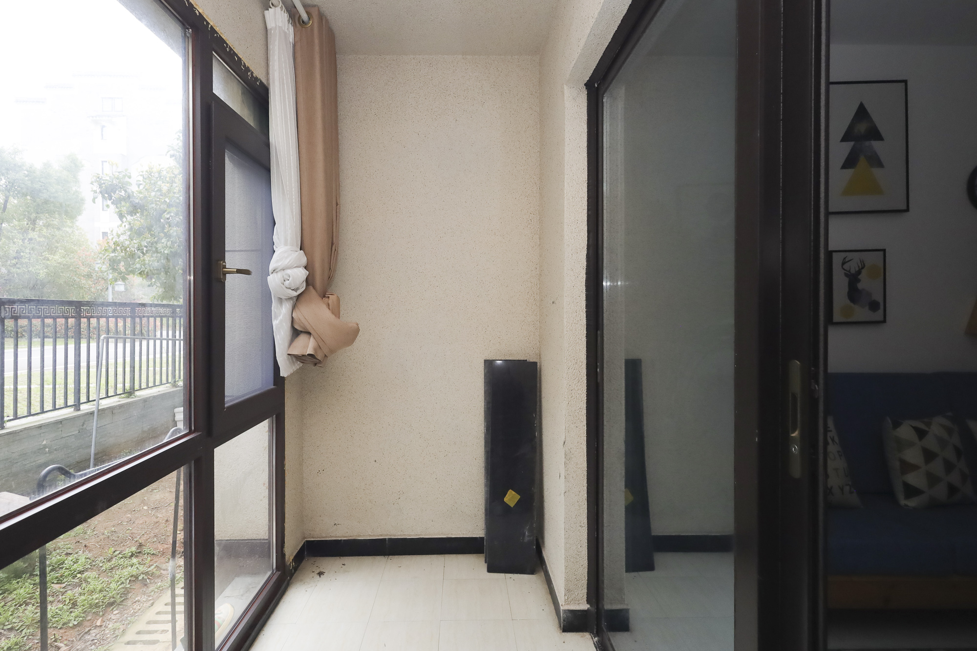 新华联铜官窑古镇  1室1厅1卫    49.8万阳台