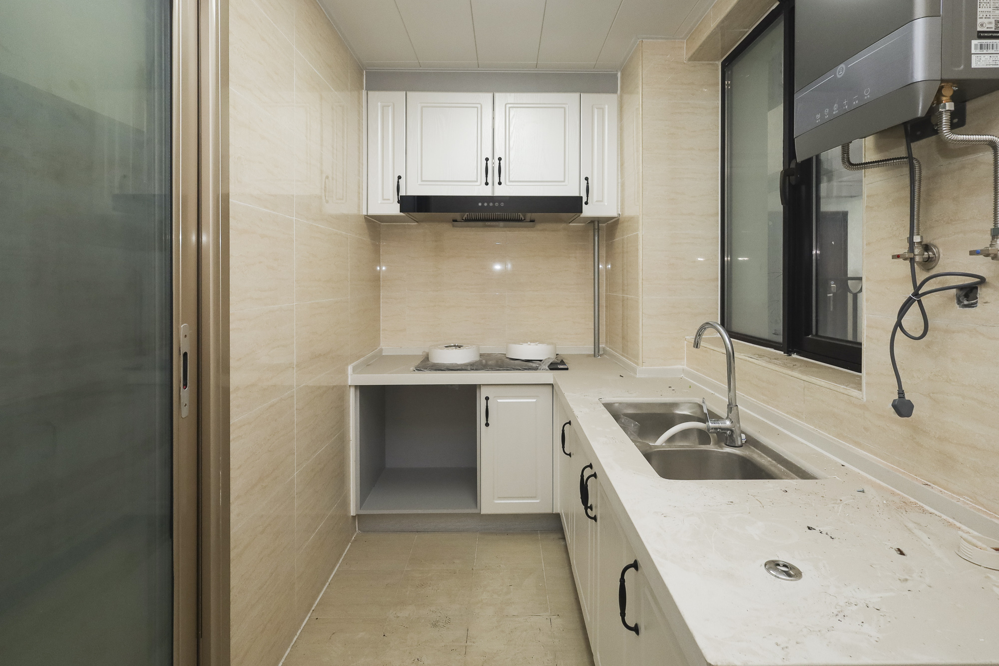 新华联铜官窑古镇  2室2厅1卫    58.0万 新华联铜官窑古镇  2室2厅1卫    58.0万厨房