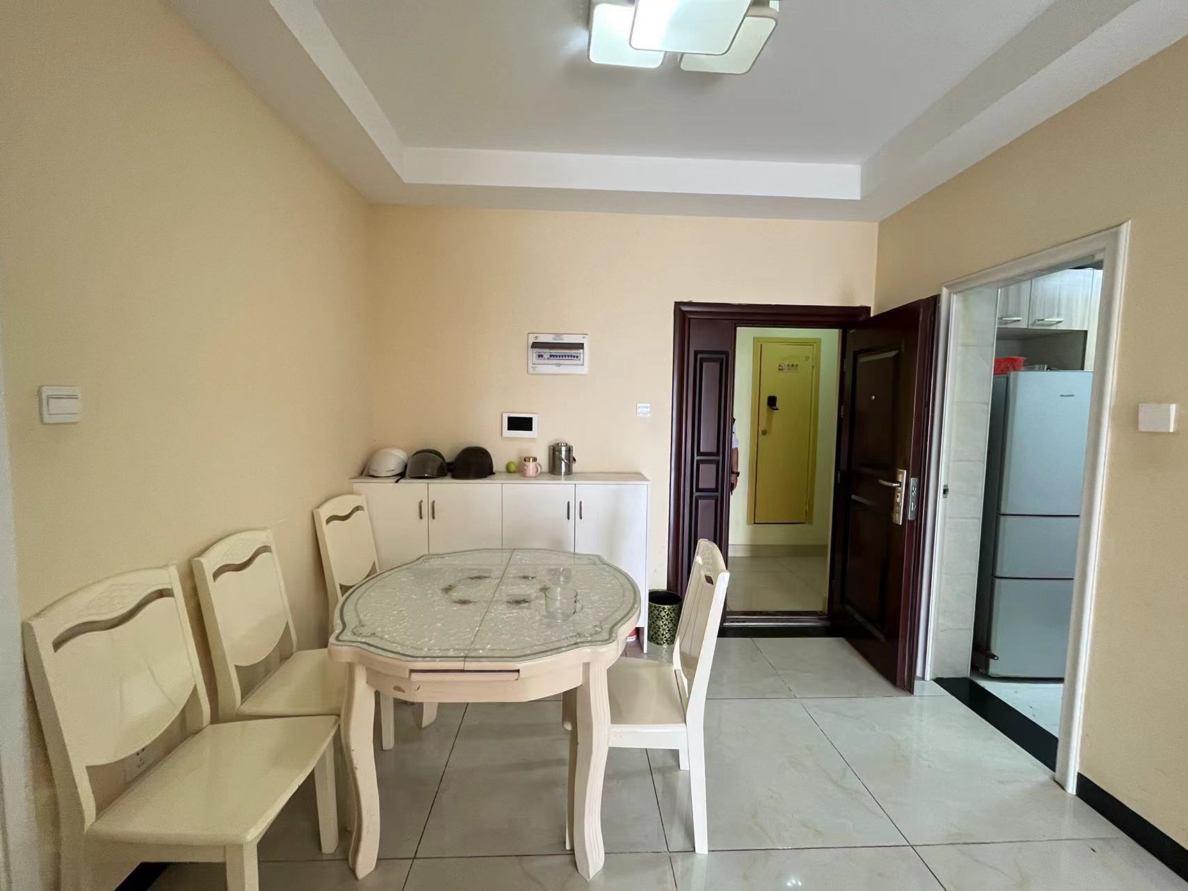 提香蓝岸  3室2厅1卫    48.0万 提香蓝岸  3室2厅1卫    48.0万室内图