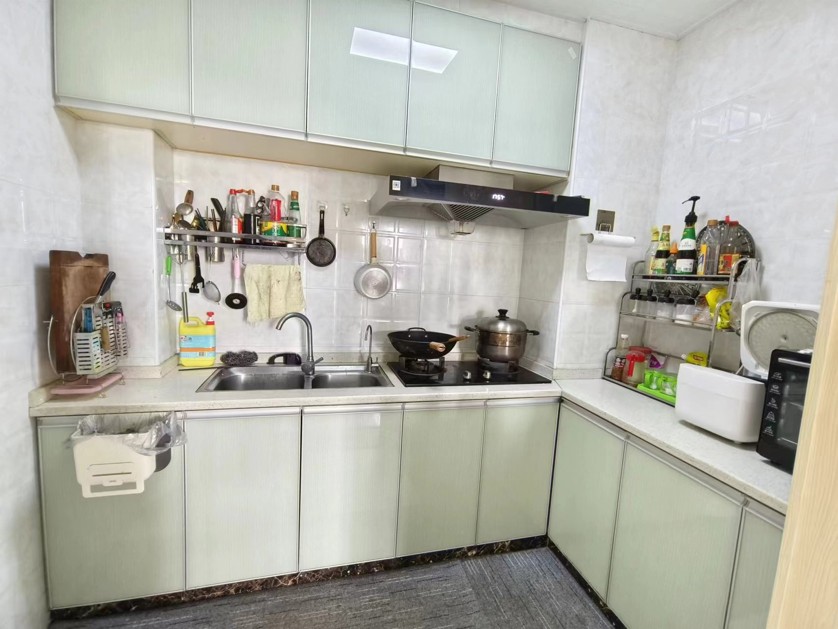 圣华名城建设北路110号 4室2厅2卫 52.8万 圣华名城建设北路110号 4室2厅2卫 52.8万室内图