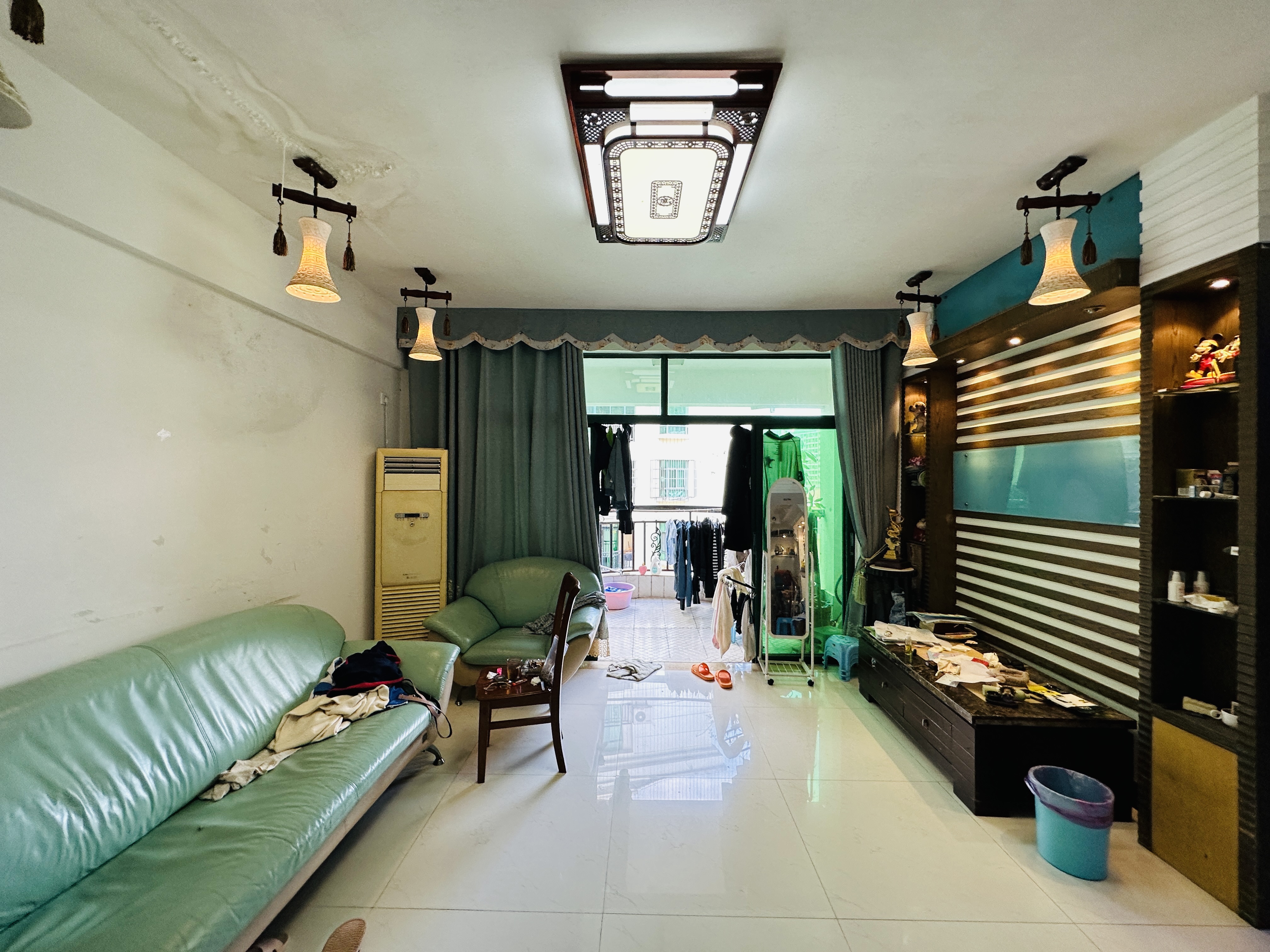 银谷苑  3室1厅1卫   145.00万 银谷苑  3室1厅1卫   145.00万客厅