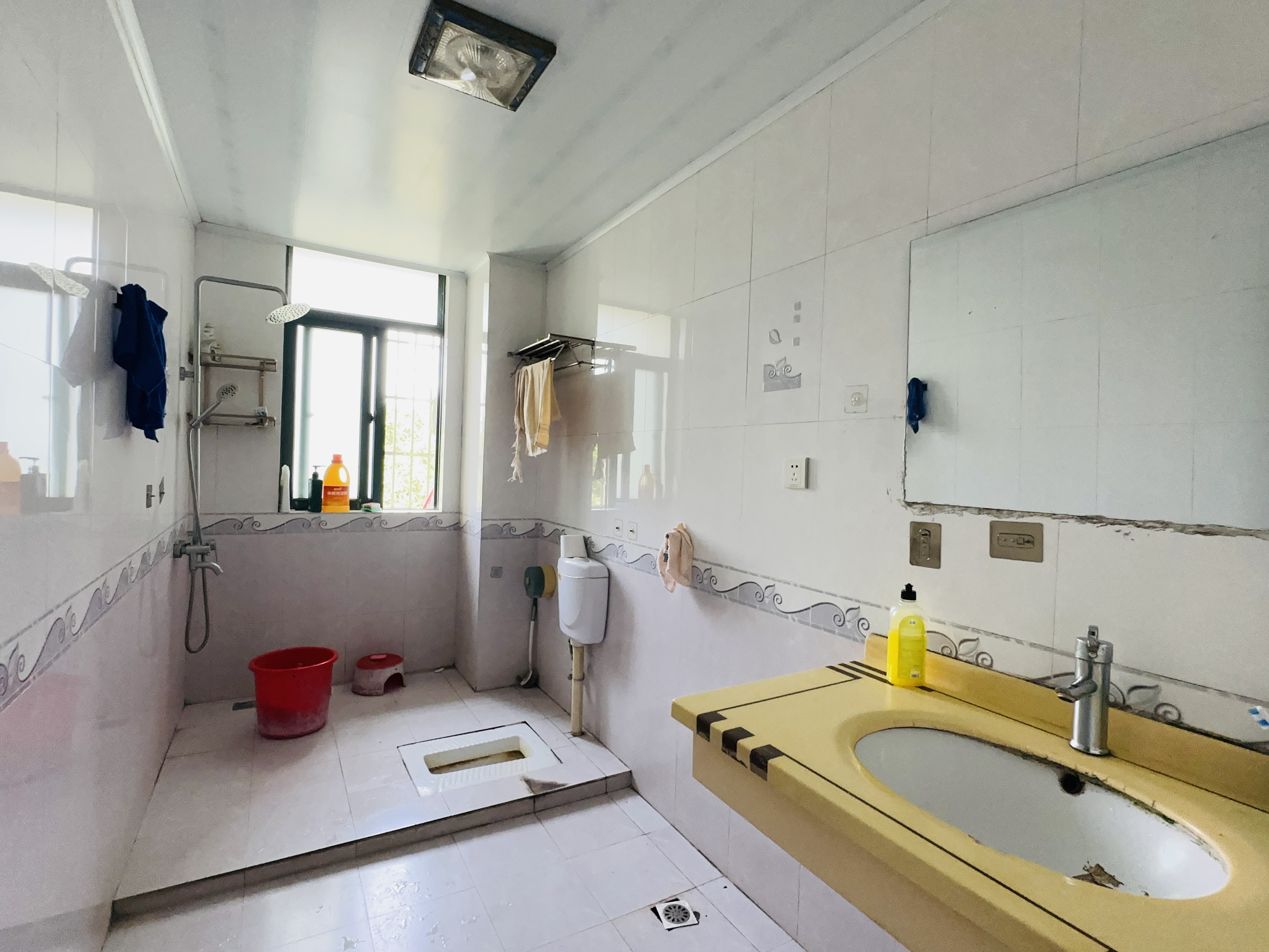 都市森林 3室2厅2卫 199.0万 都市森林 3室2厅2卫 199.0万卫生间