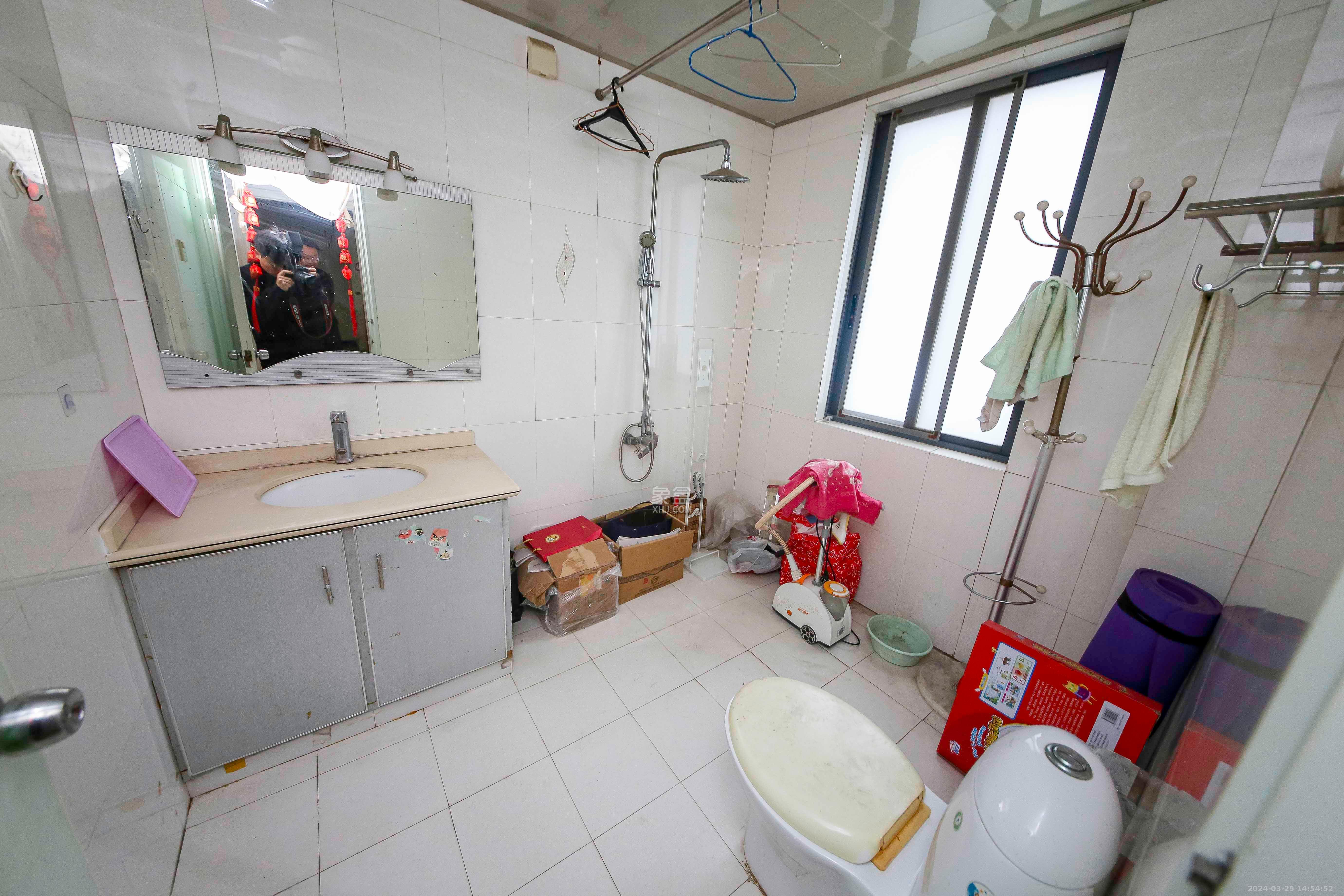满庭芳小区  3室2厅2卫   2600.00元/月室内图