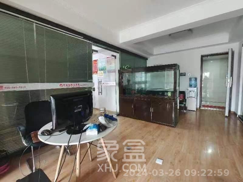 达美D6区  2室2厅1卫   5500.00元/月室内图