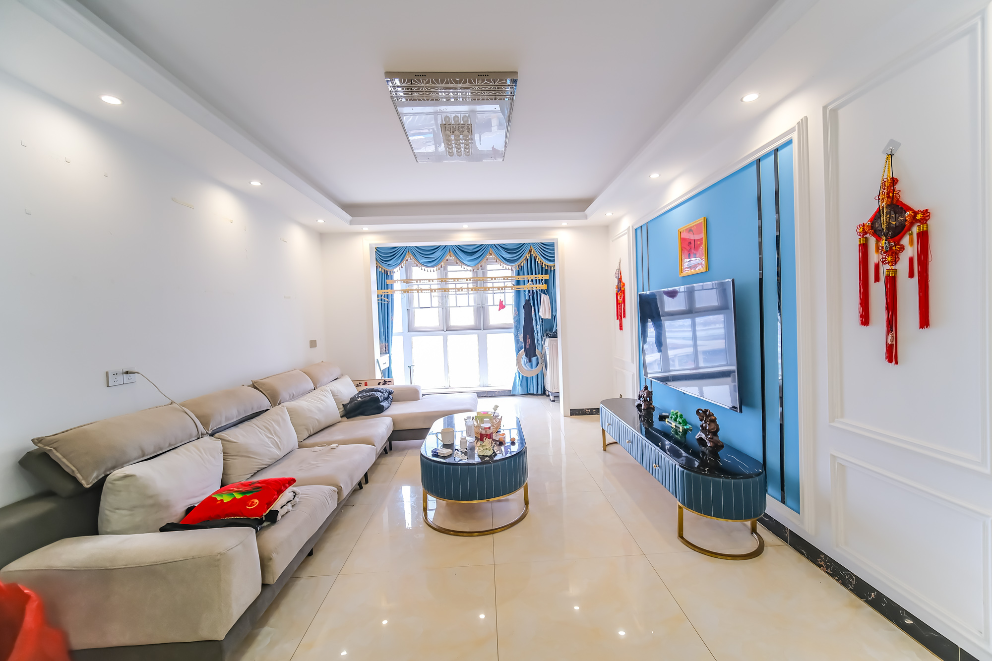 荣盛花语城 3室2厅1卫 76.0万 荣盛花语城 3室2厅1卫 76.0万客厅