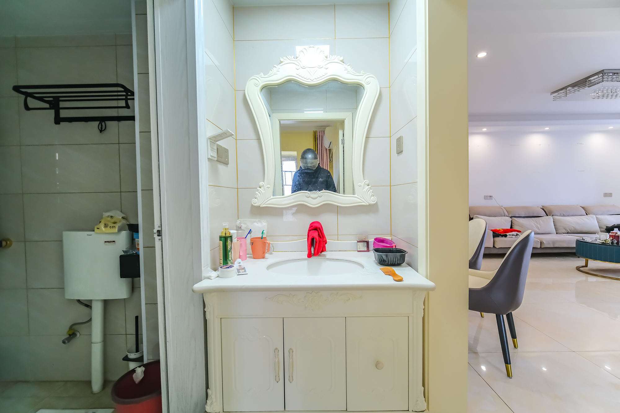 荣盛花语城 3室2厅1卫 76.0万 荣盛花语城 3室2厅1卫 76.0万卫生间