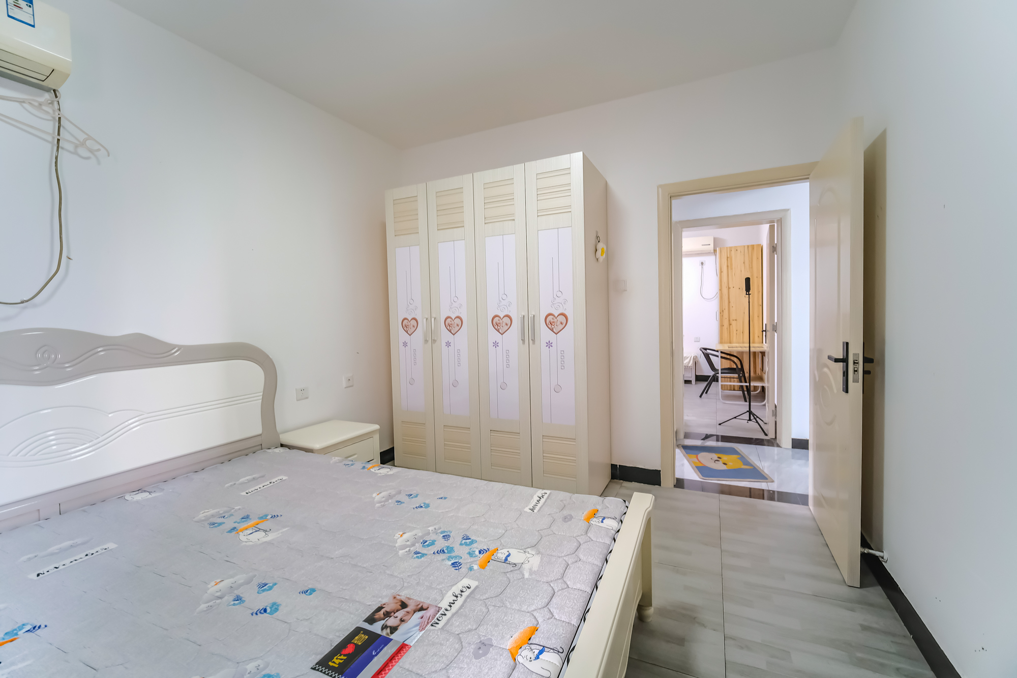 和悦城(蟠龙景苑) 3室2厅1卫 60.0万 和悦城(蟠龙景苑) 3室2厅1卫 60.0万卧室