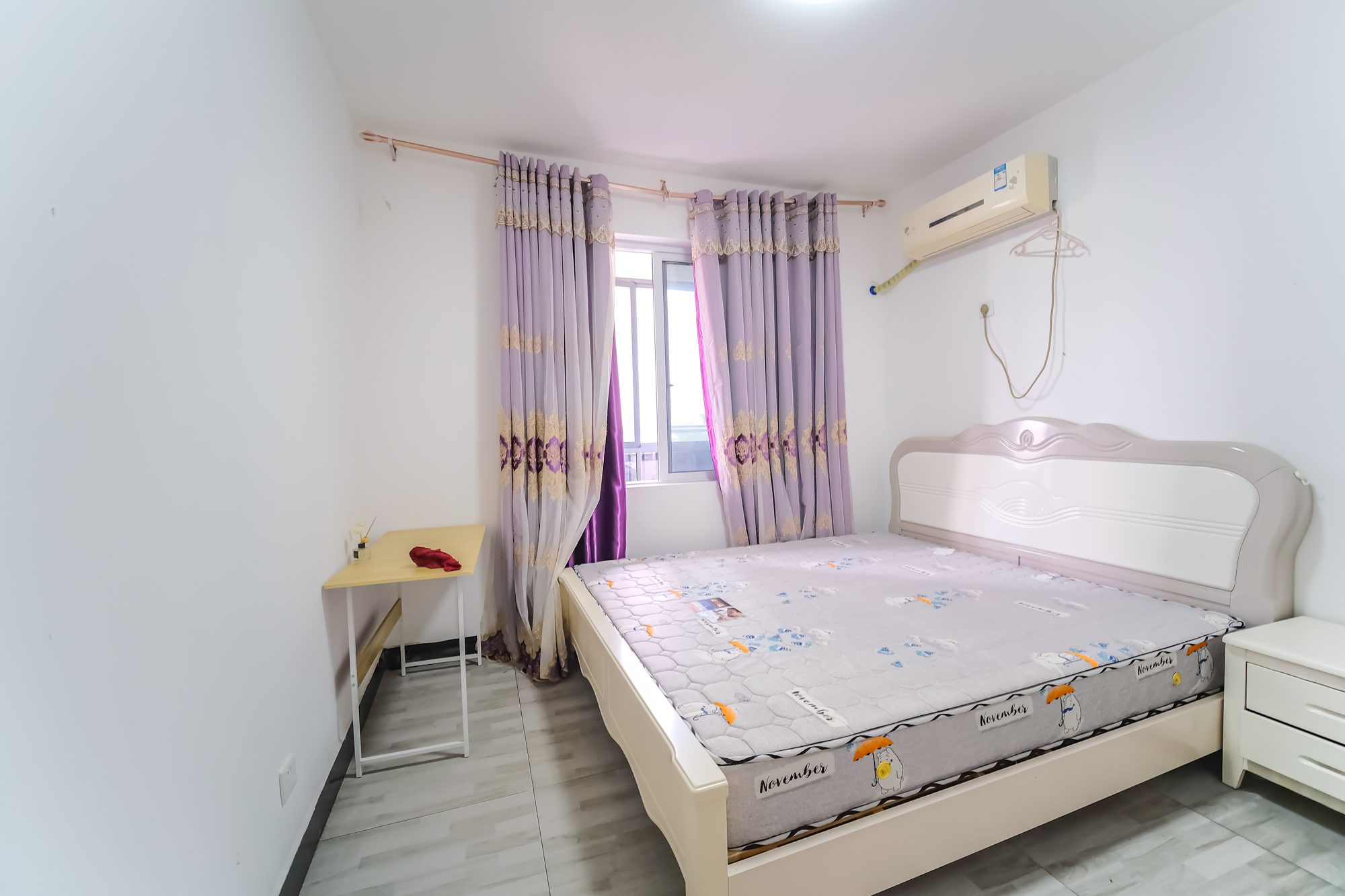 和悦城(蟠龙景苑) 3室2厅1卫 60.0万 和悦城(蟠龙景苑) 3室2厅1卫 60.0万卧室