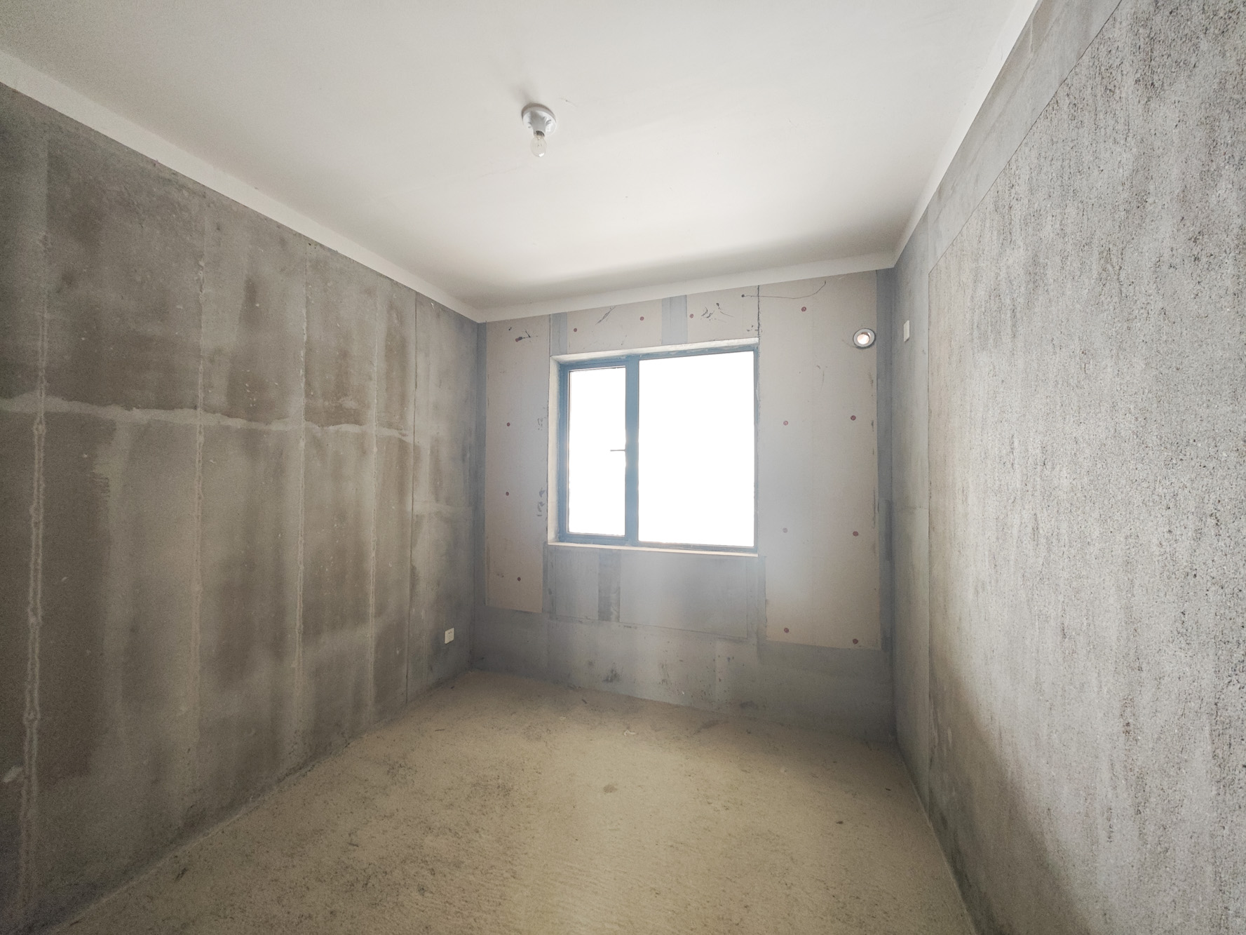 长房岭秀时代  3室2厅2卫    95.0万 长房岭秀时代  3室2厅2卫    95.0万卧室