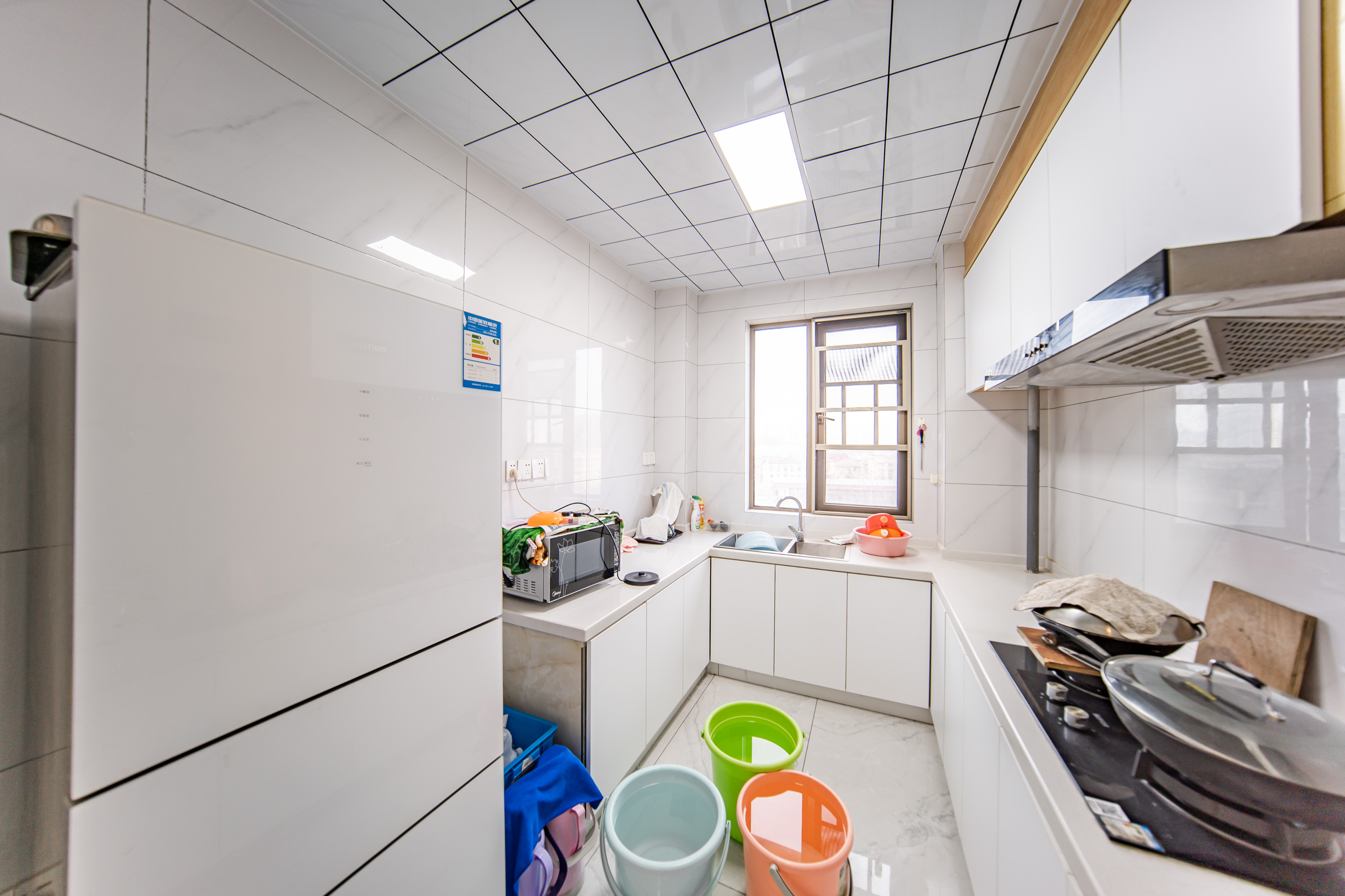 绿地湖湘中心 4室2厅2卫 429.0万 绿地湖湘中心 4室2厅2卫 429.0万厨房