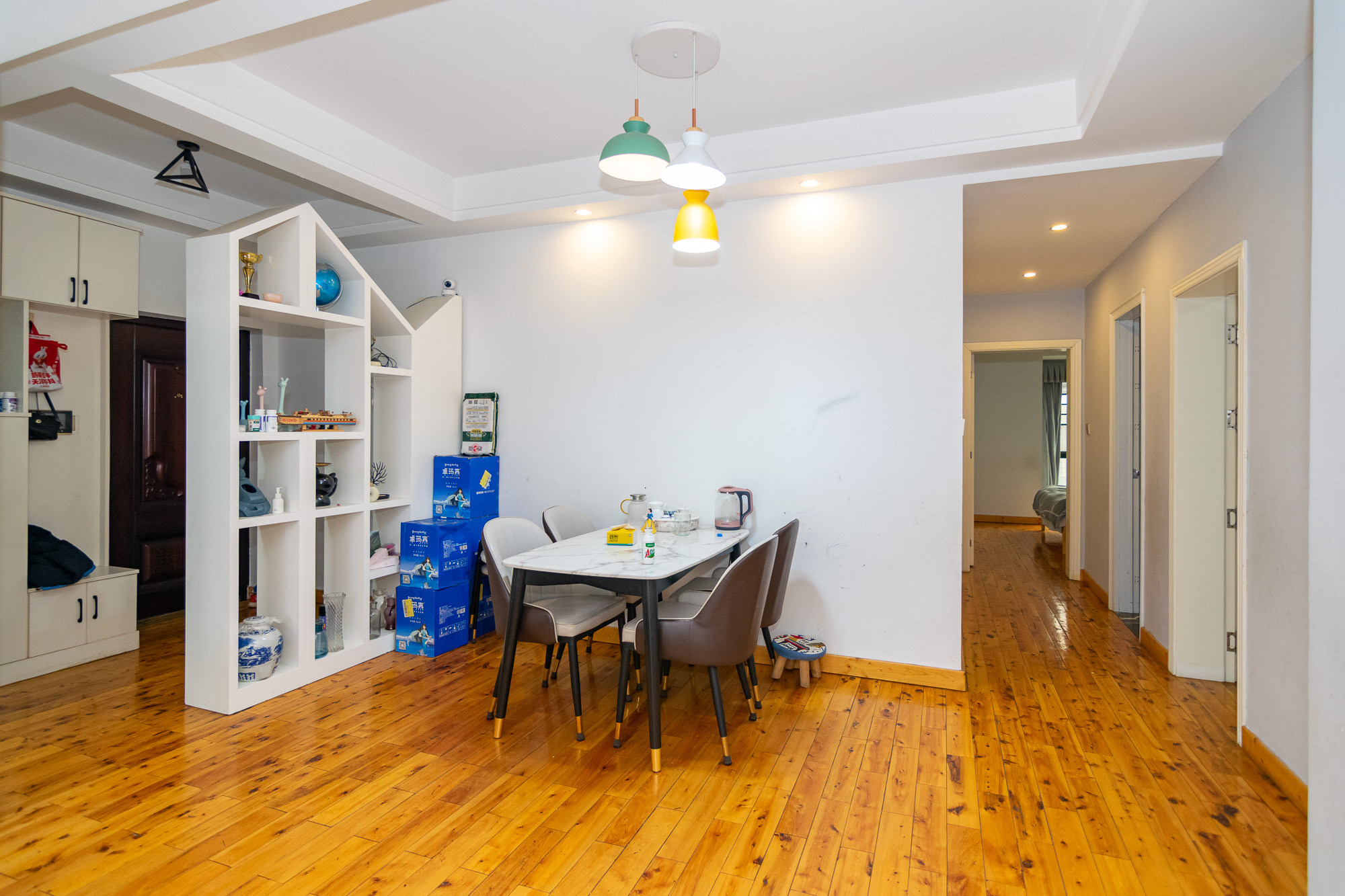 富基世纪公园  3室2厅2卫    66.0万客厅