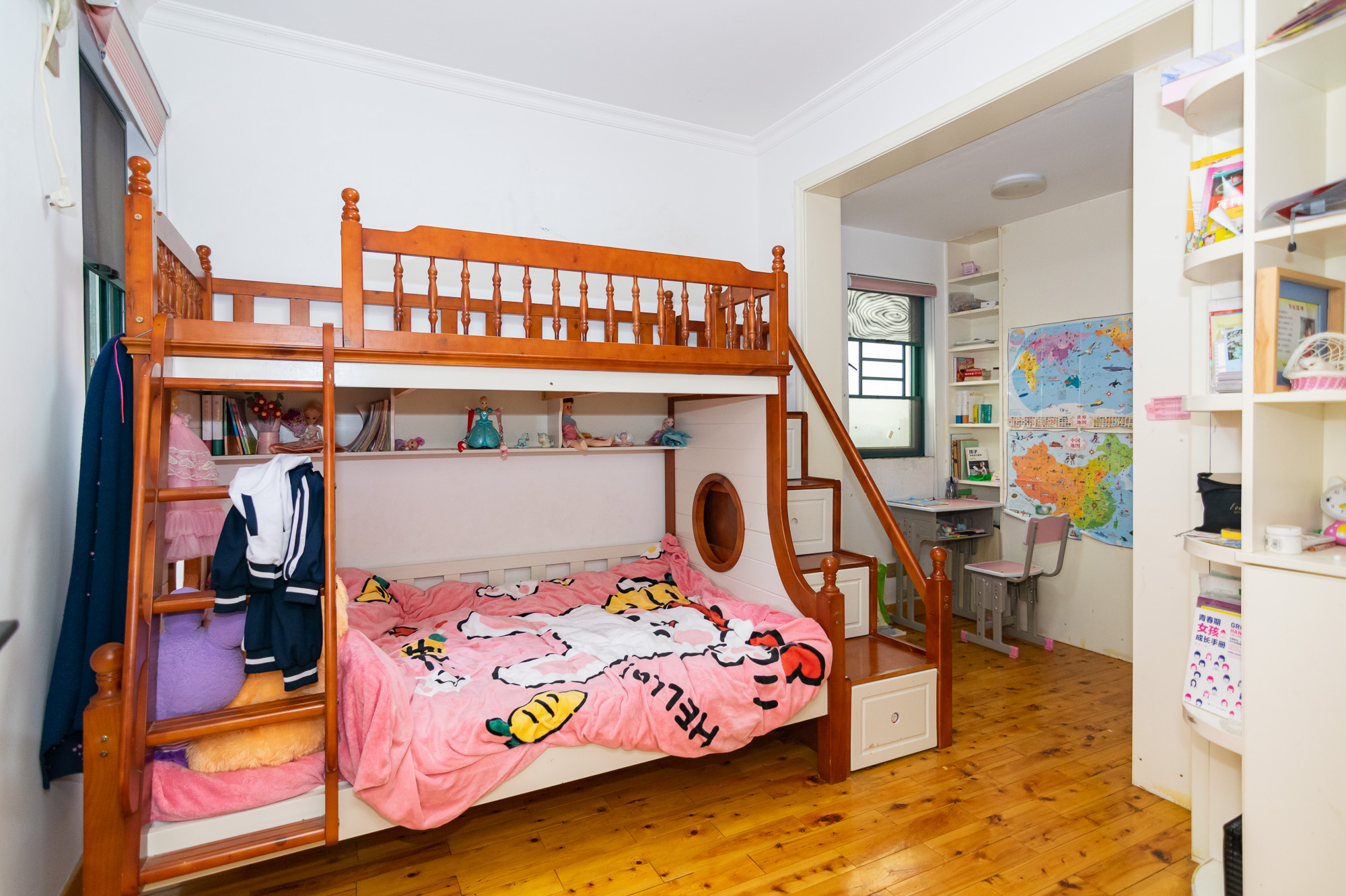 富基世纪公园  3室2厅2卫    66.0万卧室