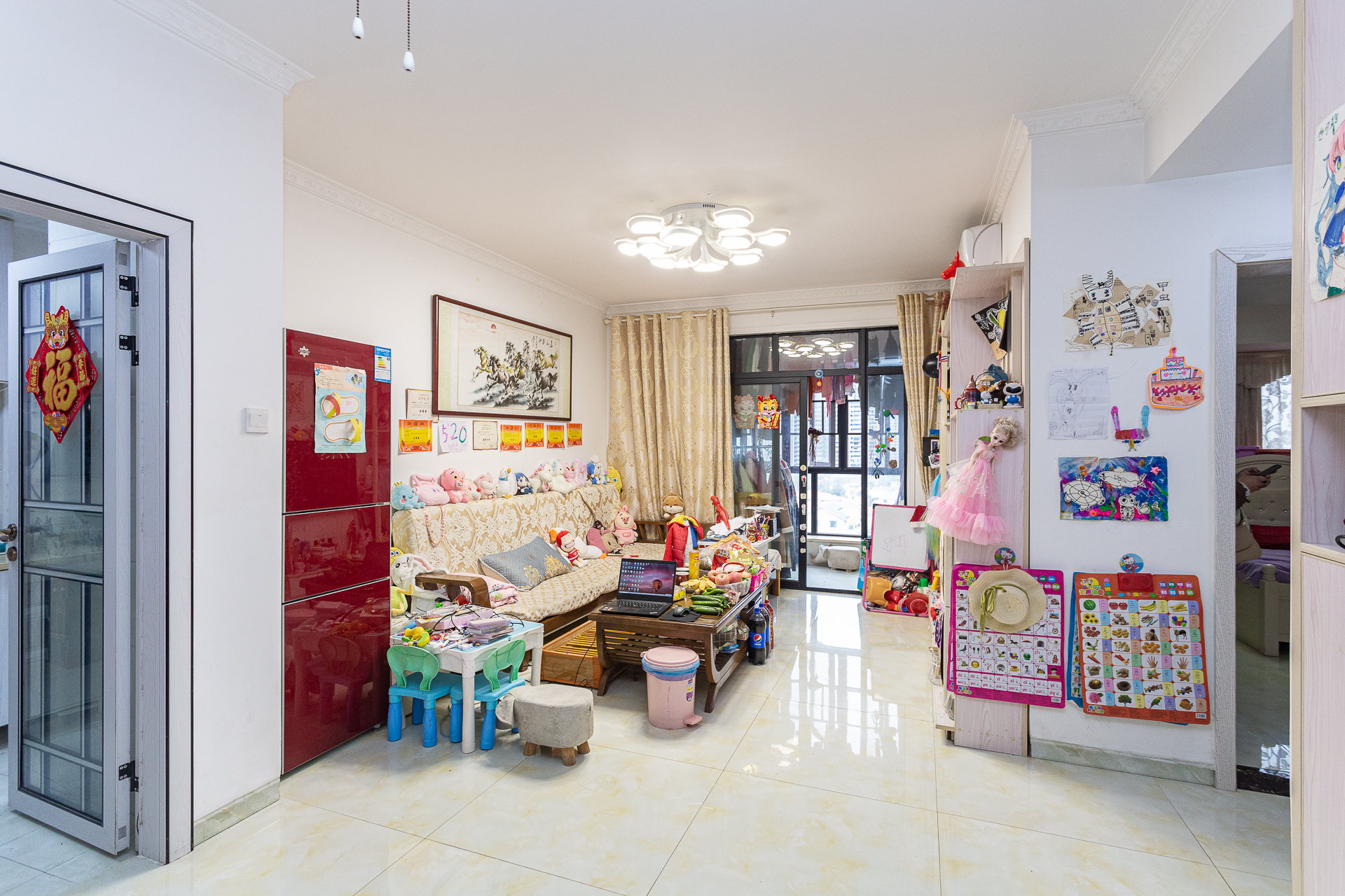 润和之悦(金泽园) 2室2厅1卫 71.8万 润和之悦(金泽园) 2室2厅1卫 71.8万客厅