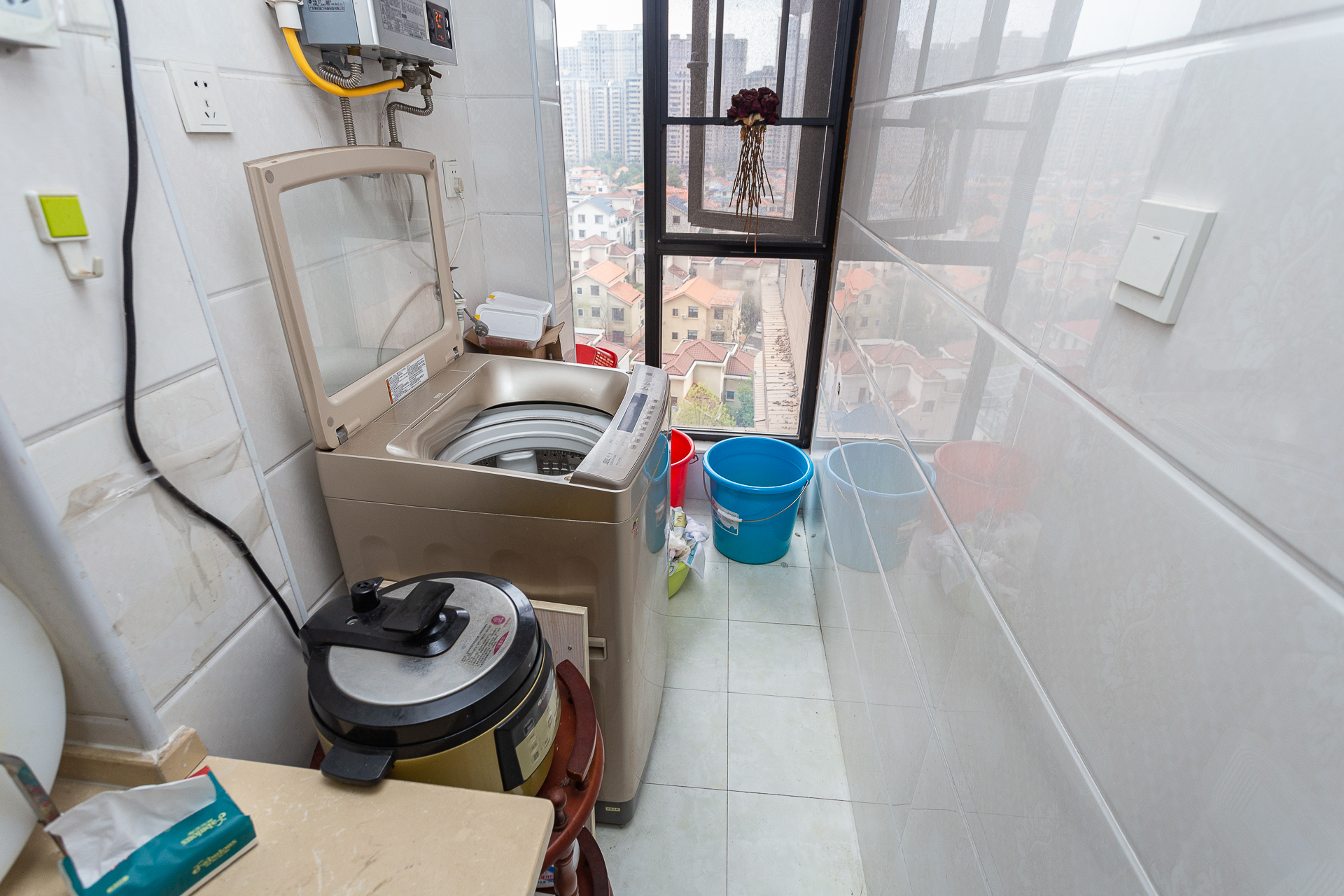 润和之悦(金泽园) 2室2厅1卫 71.8万 润和之悦(金泽园) 2室2厅1卫 71.8万阳台