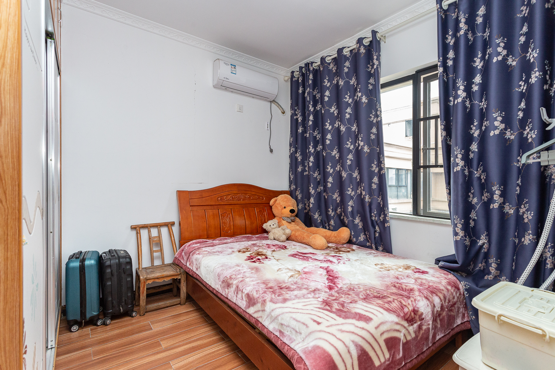 润和之悦（金泽园）  3室2厅1卫    67.0万卧室