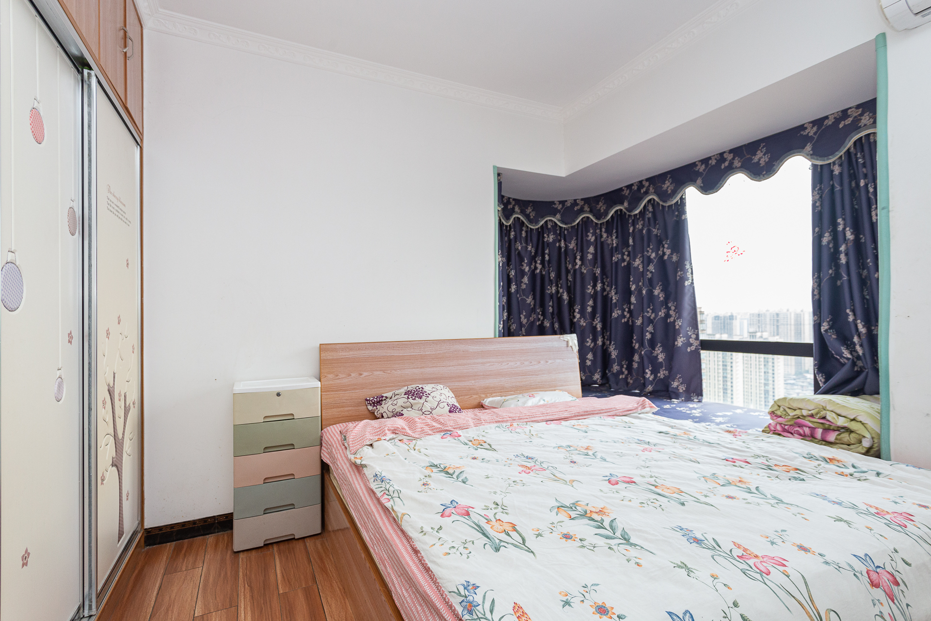 润和之悦（金泽园）  3室2厅1卫    67.0万卧室