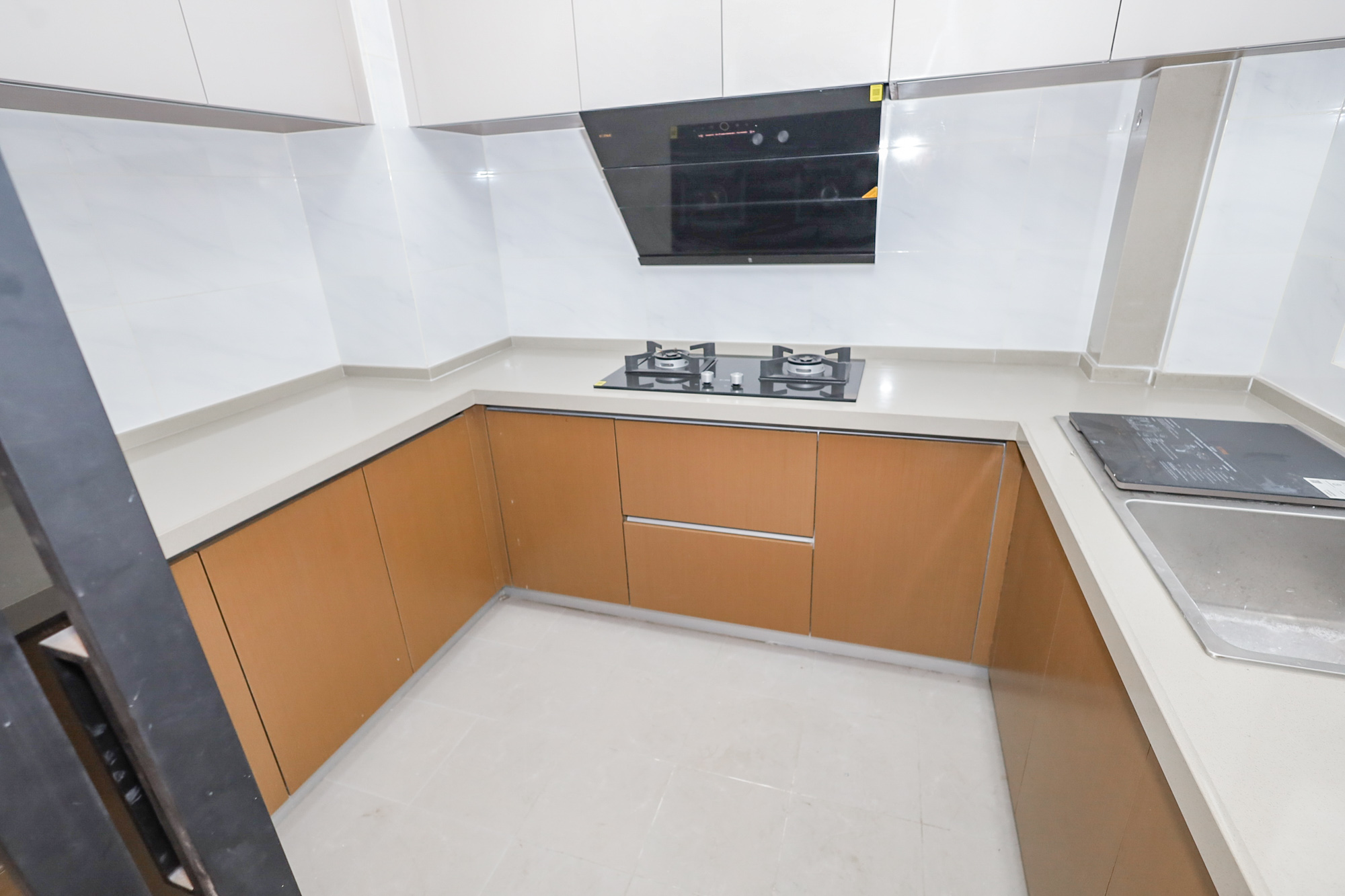 北辰时光里  4室2厅2卫    199.0万厨房