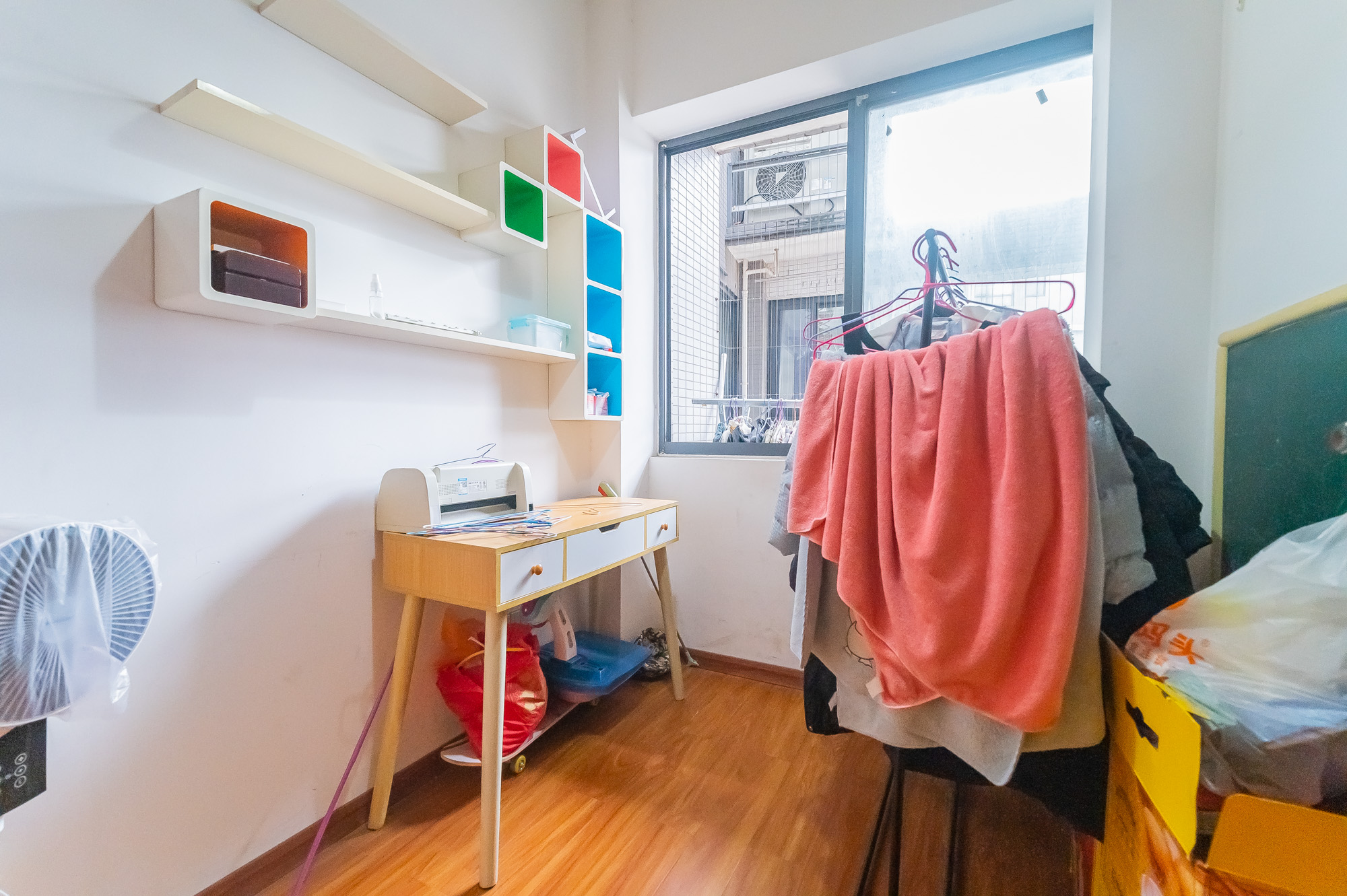 恒基凯旋门一二期  3室2厅1卫    78.0万 恒基凯旋门一二期  3室2厅1卫    78.0万卧室