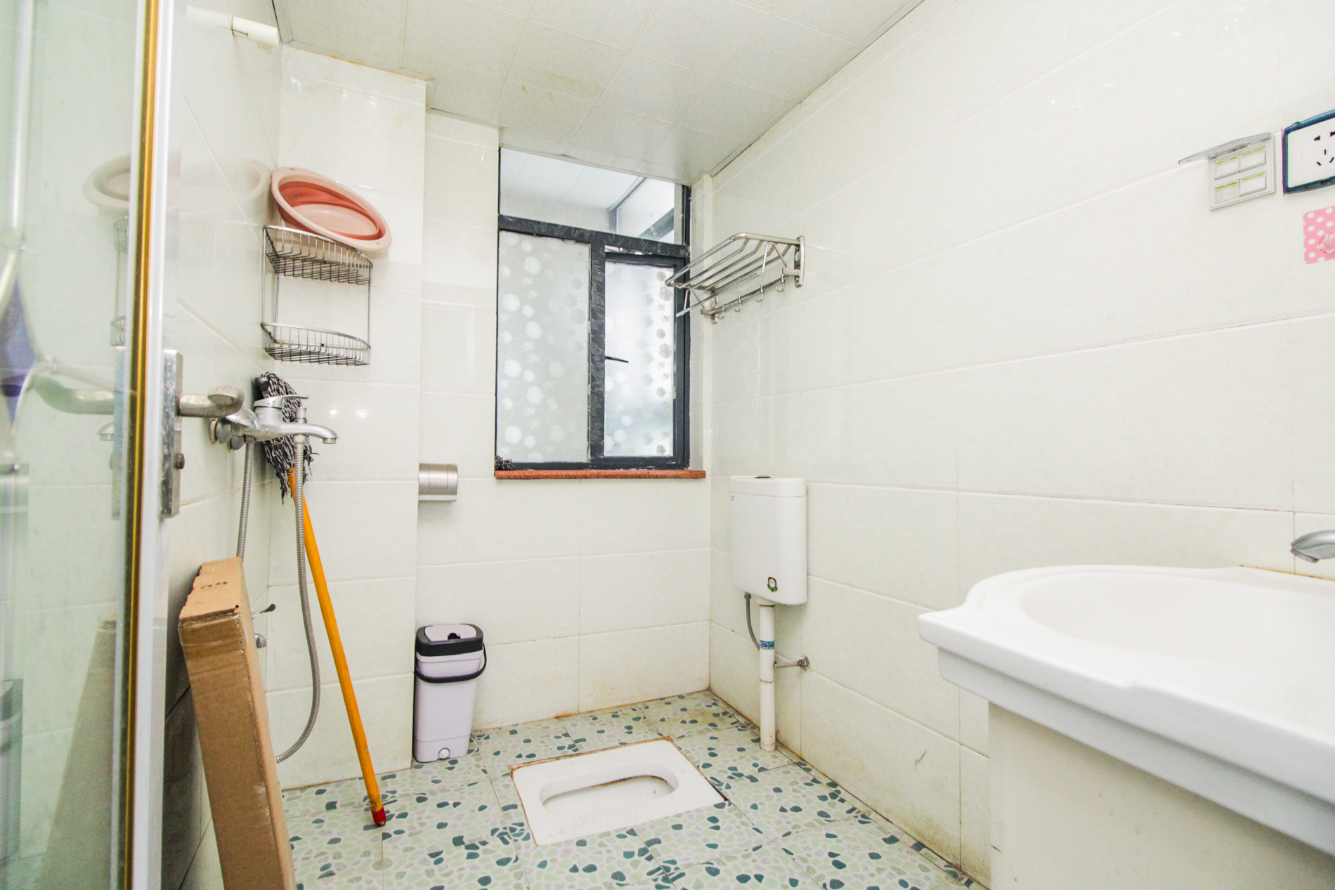 城南故事家园  3室1厅1卫    65.0万卫生间