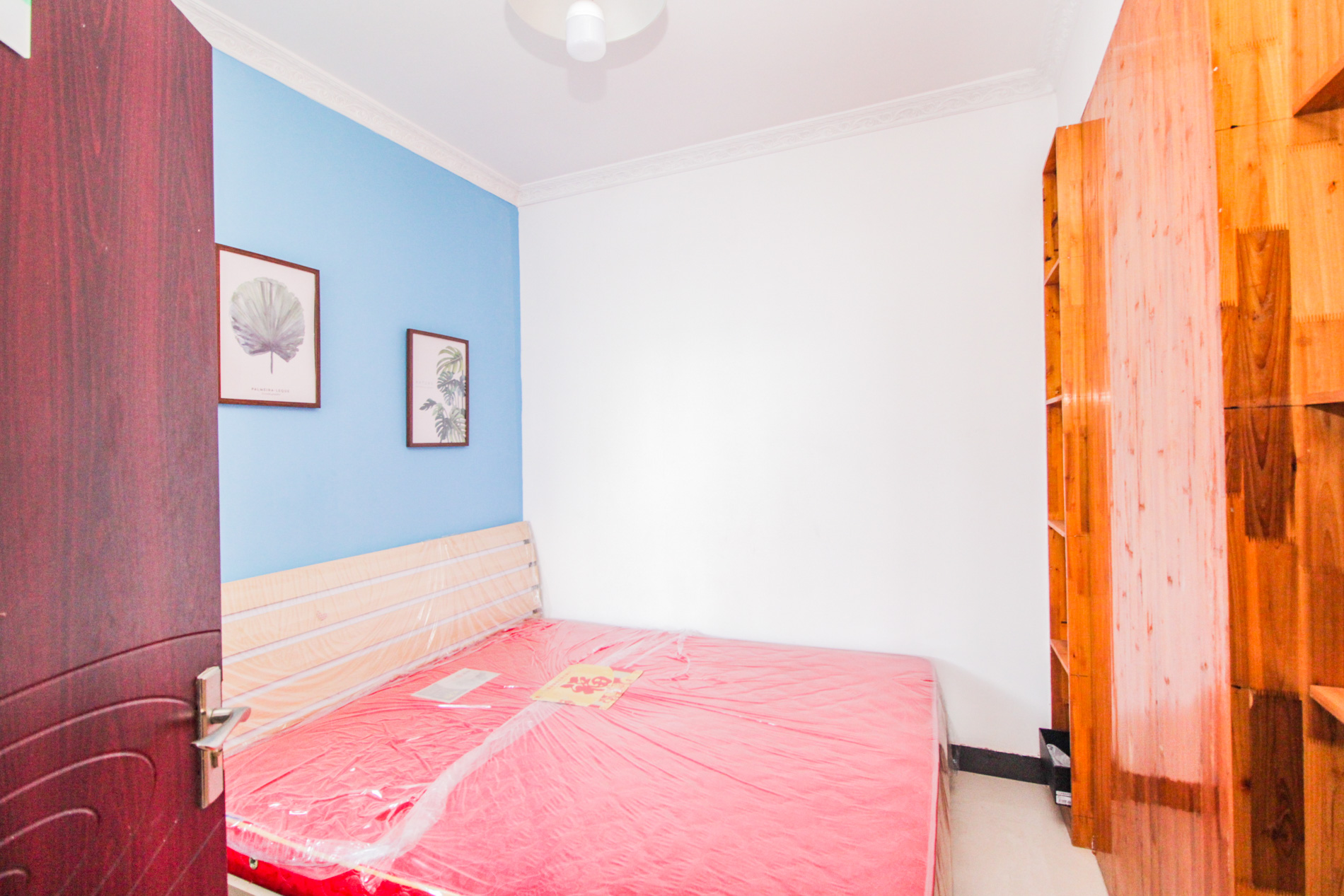 城南故事家园  3室1厅1卫    65.0万卧室