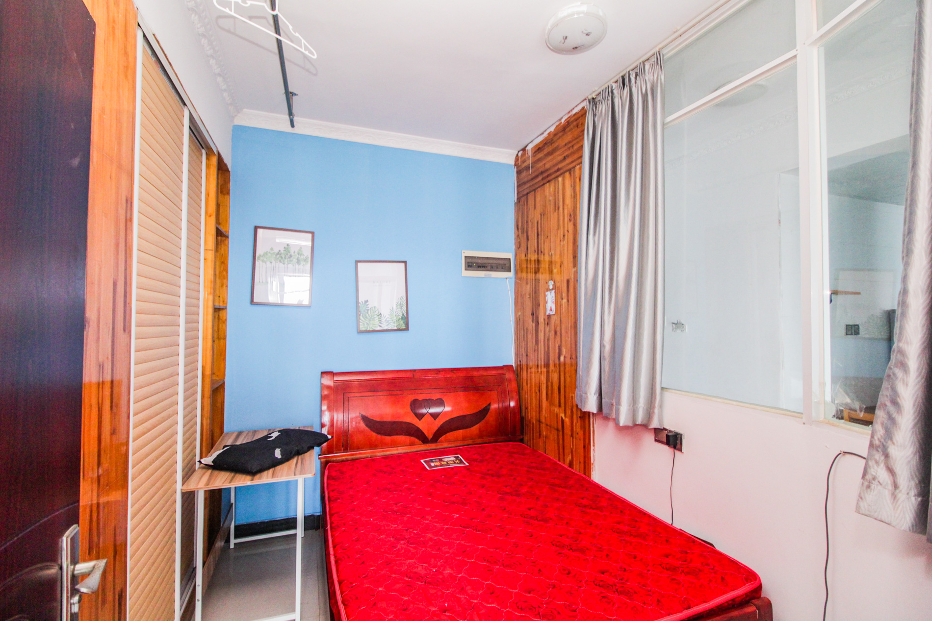 城南故事家园  3室1厅1卫    65.0万卧室