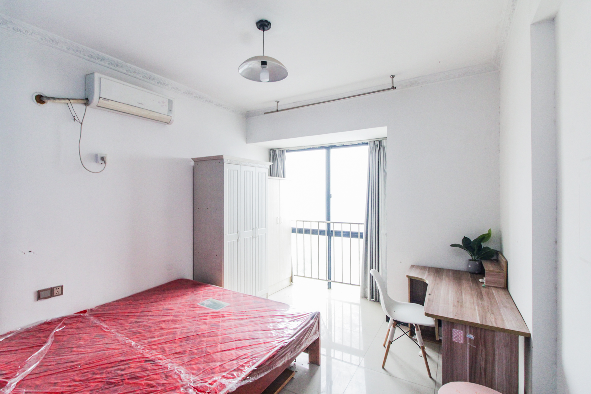 城南故事家园  3室1厅1卫    65.0万卧室