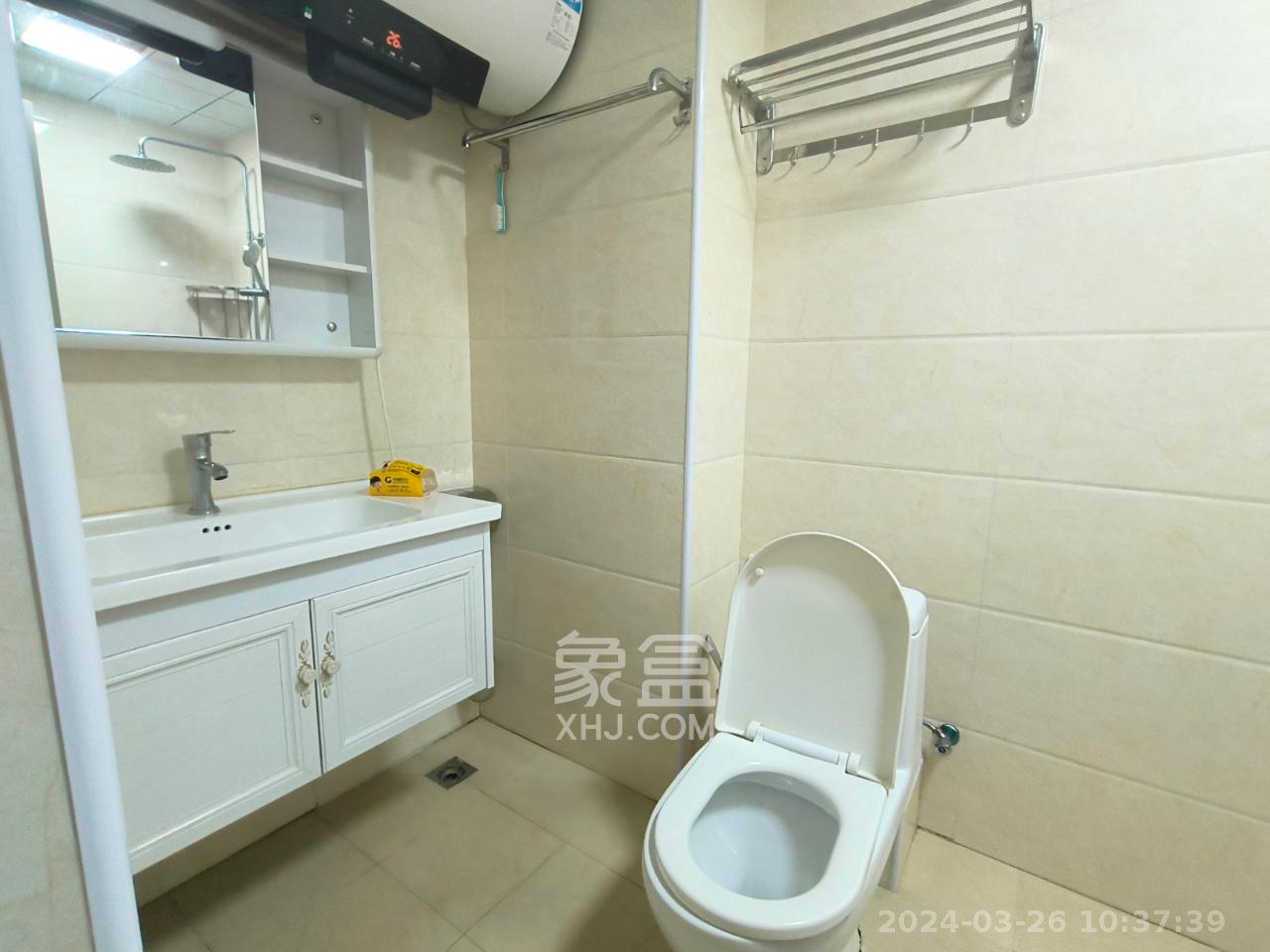 芙蓉万国城MOMA(卓越汇富苑) 1室1厅1卫 1400.0元/月 芙蓉万国城MOMA(卓越汇富苑) 1室1厅1卫 1400.0元/月室内图