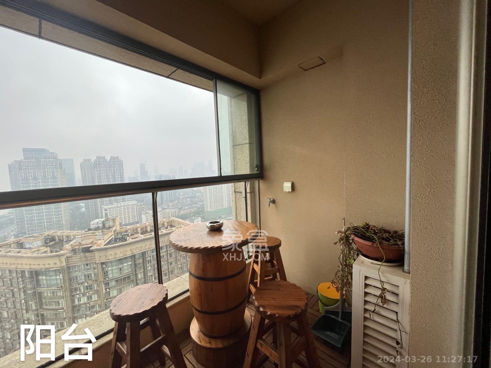 华远华中心  4室2厅2卫   18000.00元/月室内图